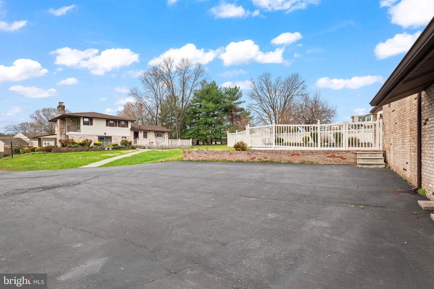 5030 Silver Spring Road photo 70