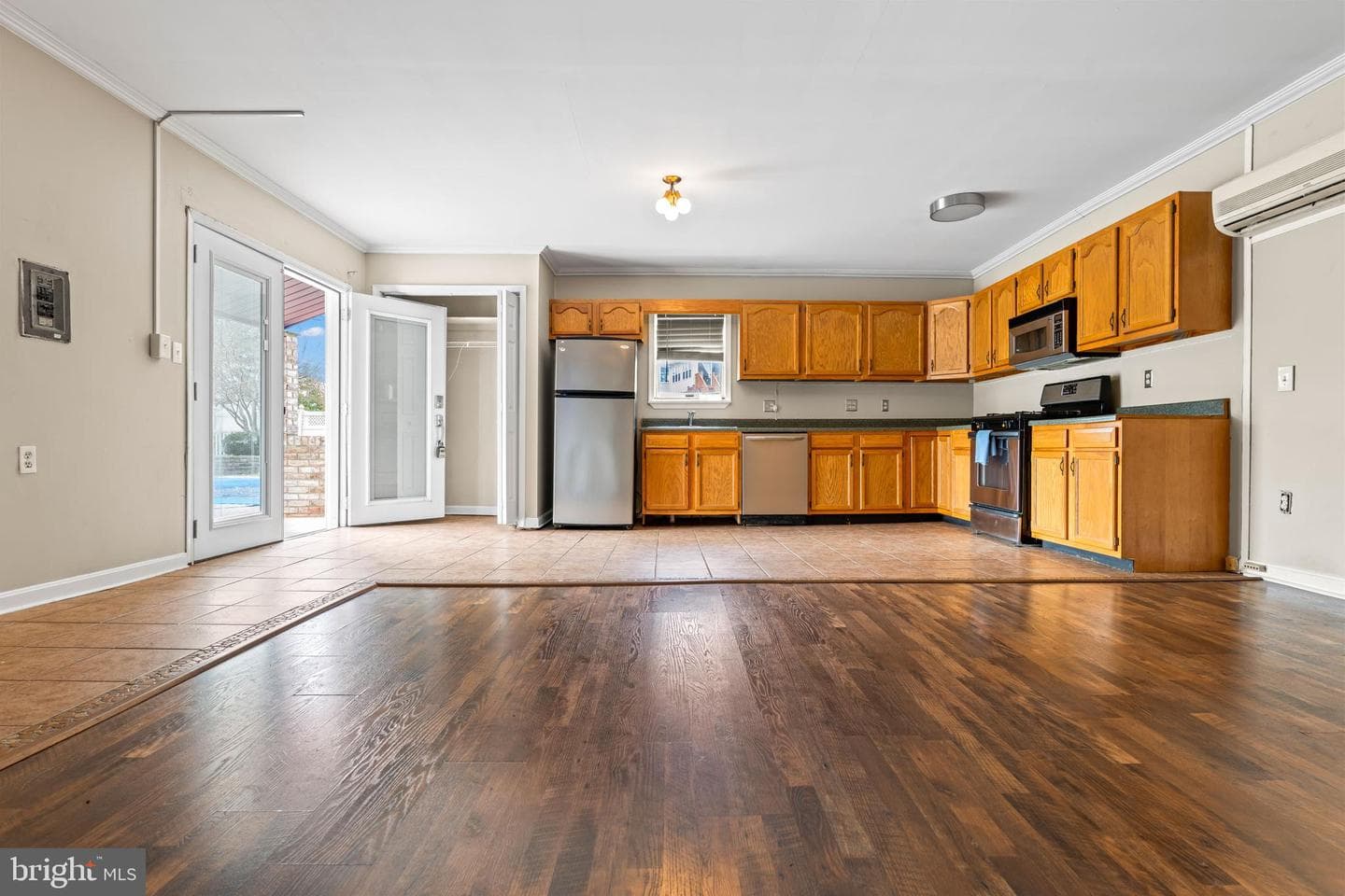 5030 Silver Spring Road photo 77
