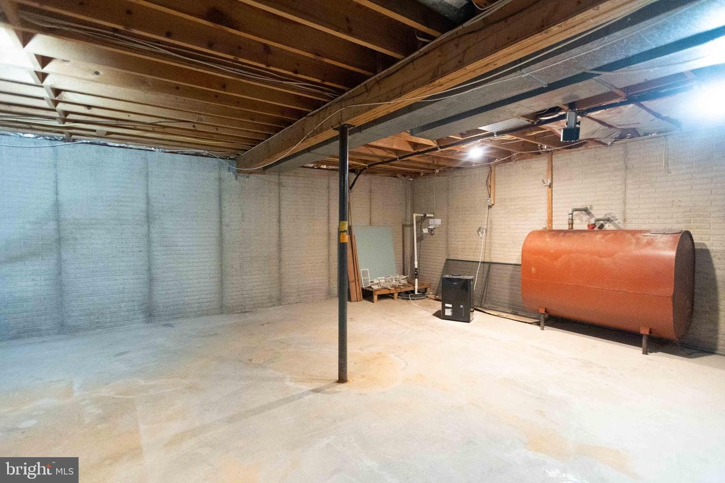 17605 Grace Road photo 33