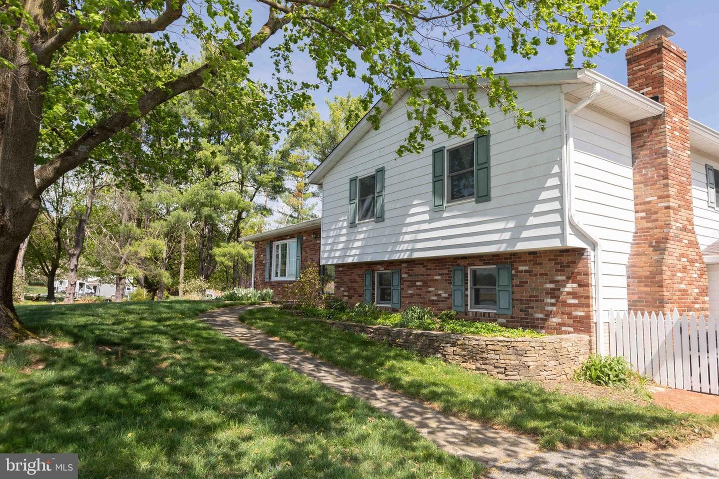 17605 Grace Road photo 43