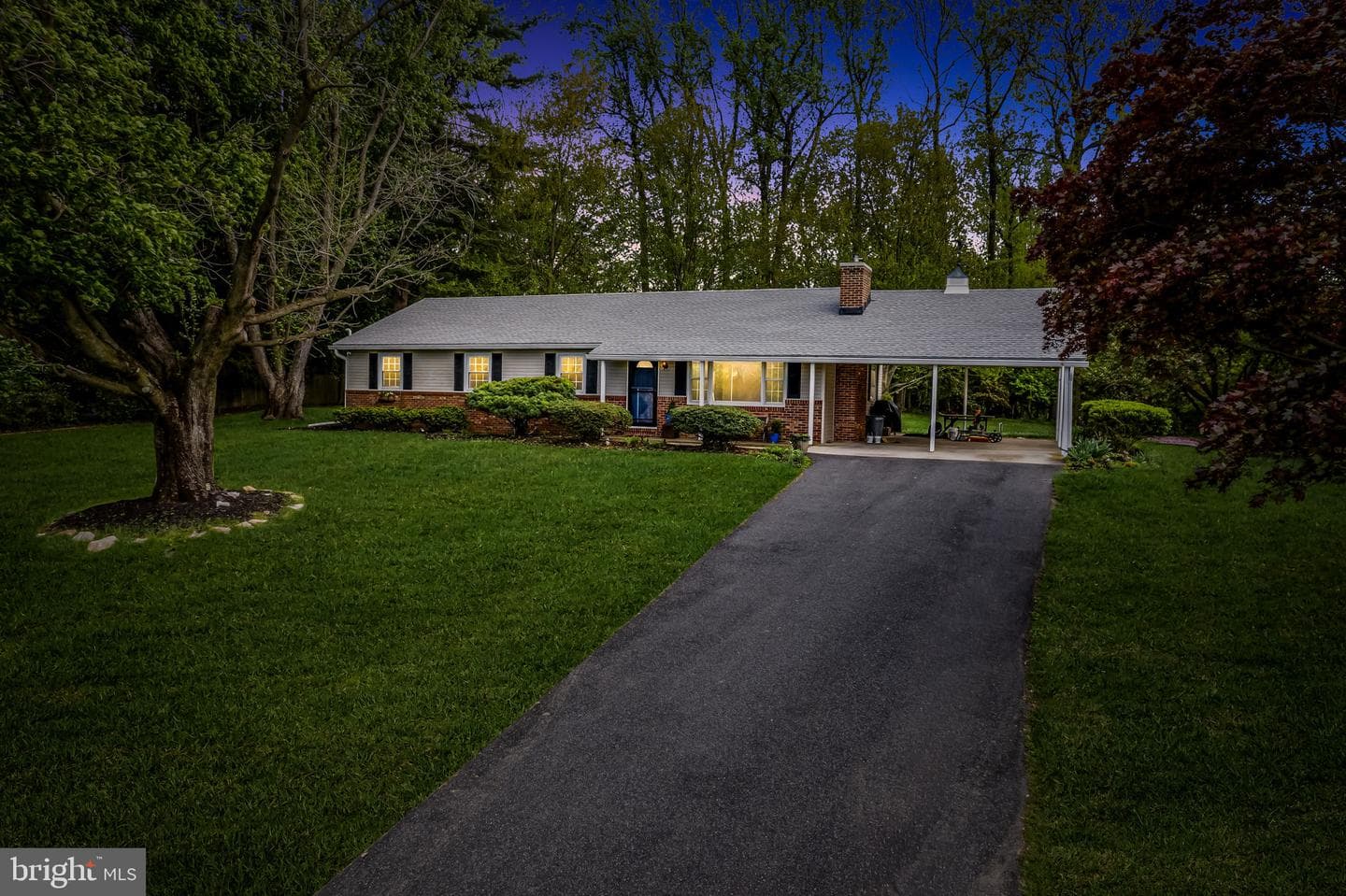 14009 Blenheim Road N photo 10