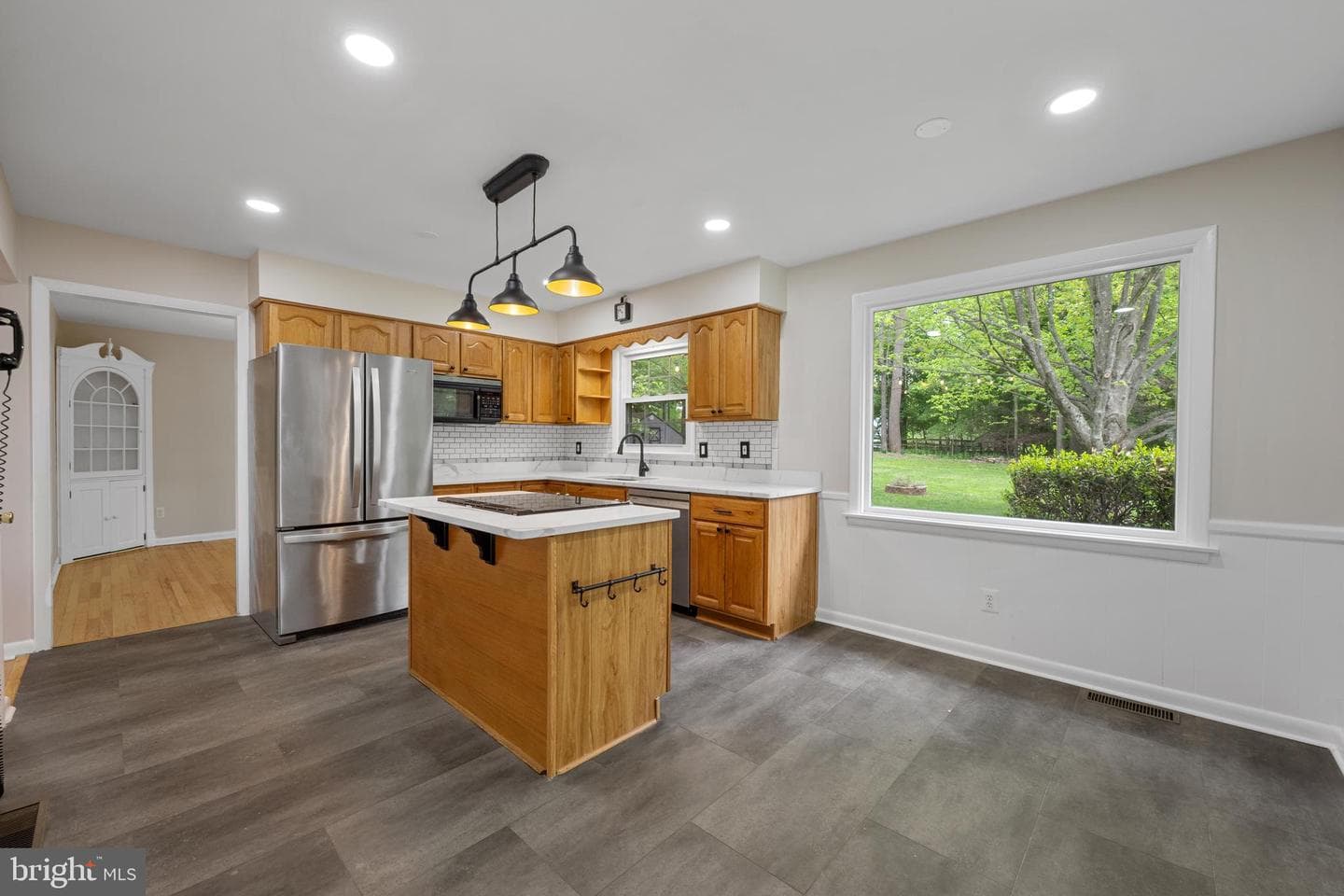14009 Blenheim Road N photo 12