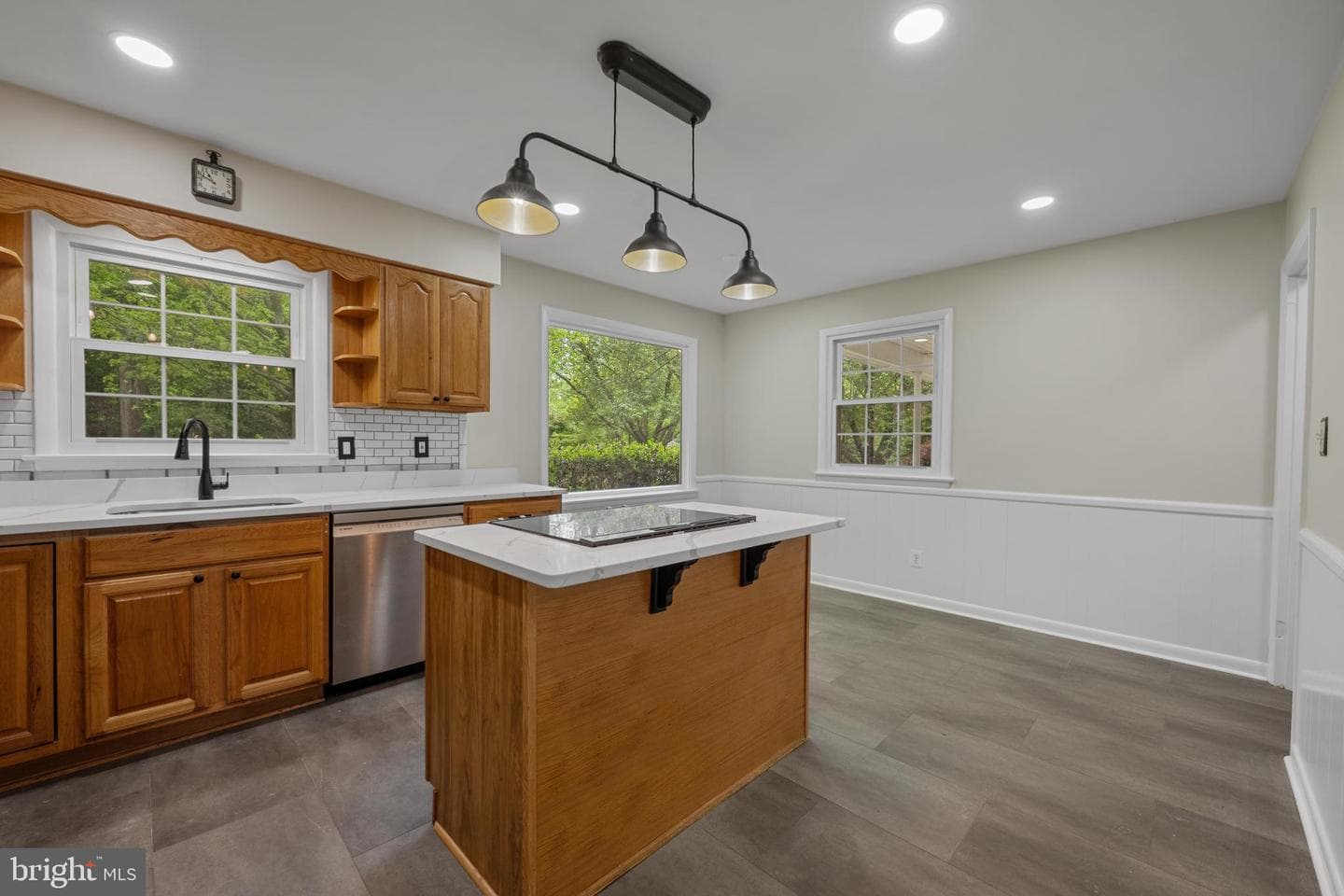 14009 Blenheim Road N photo 15