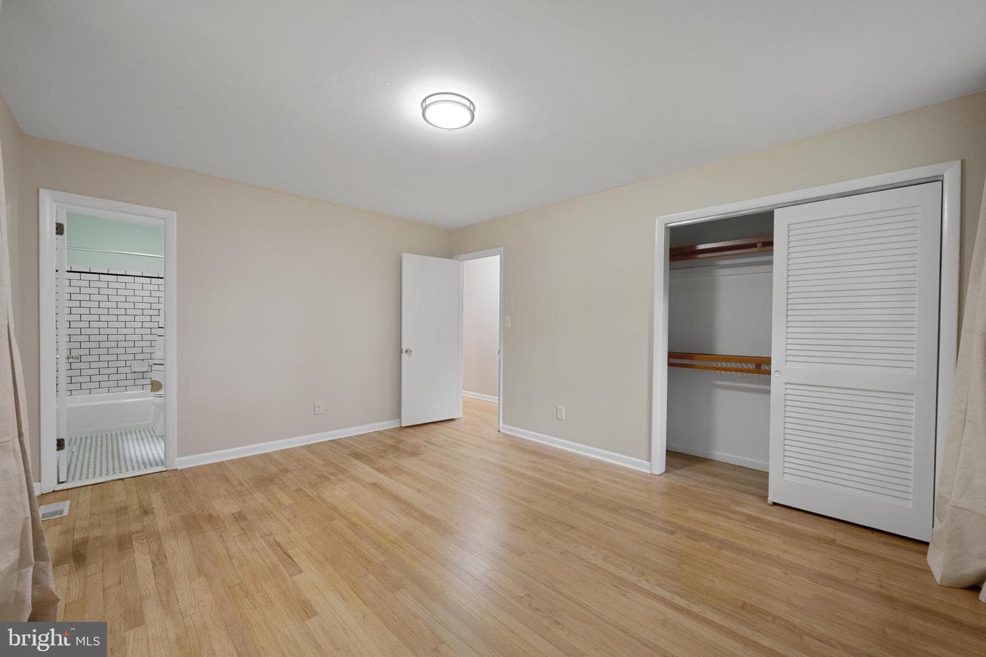 14009 Blenheim Road N photo 30