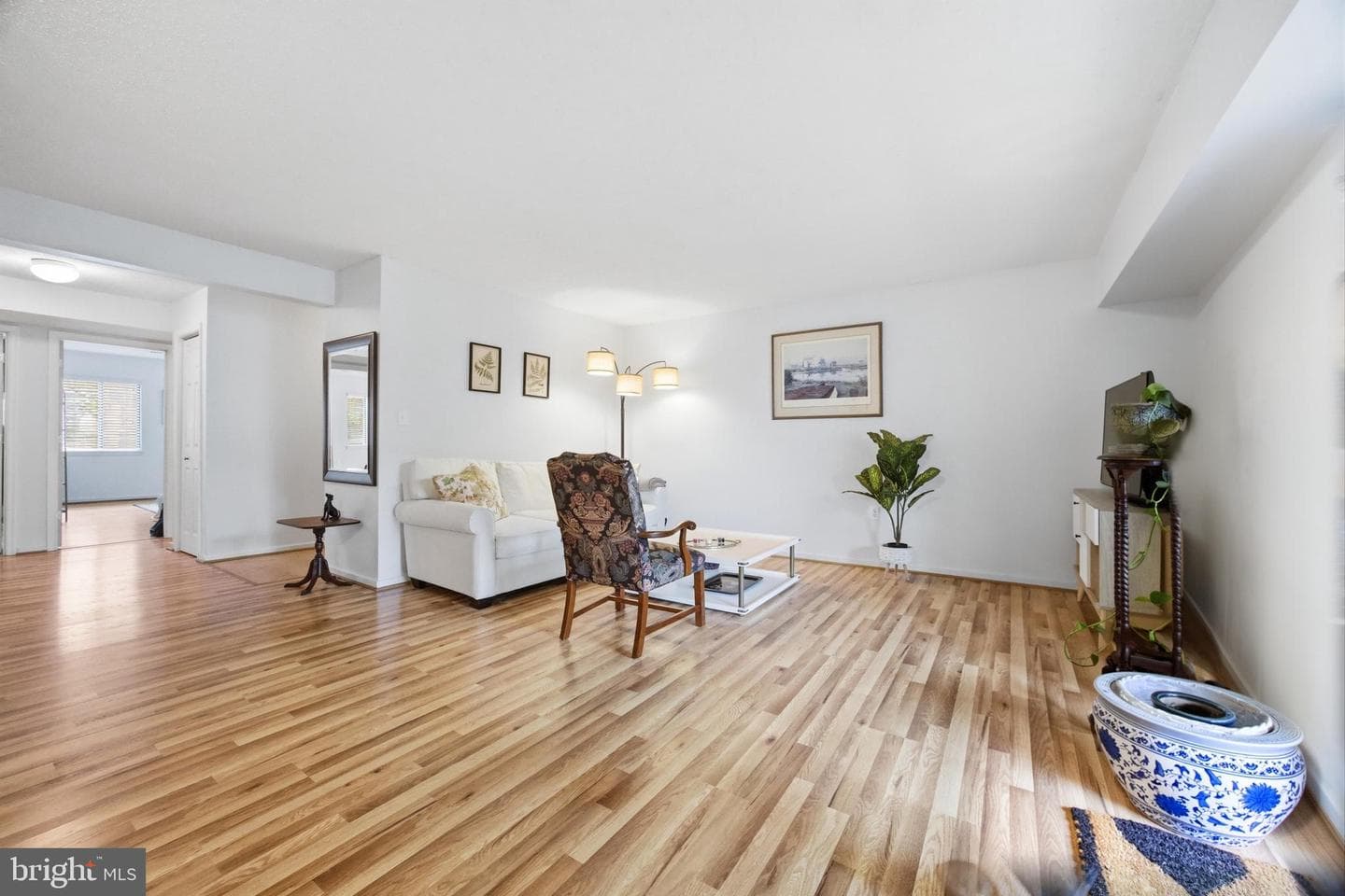 7 Suntop Court #202 photo 6