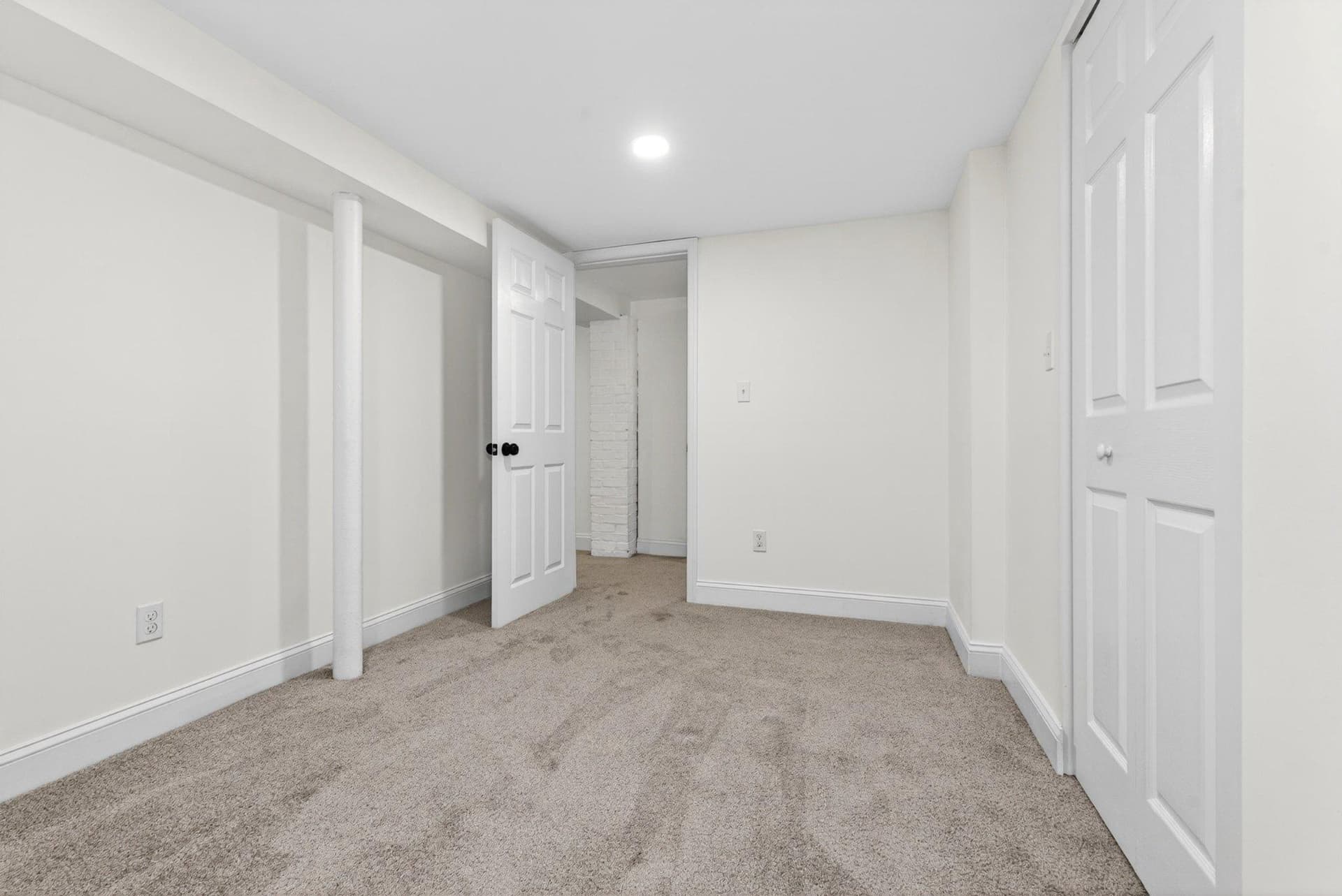 62 Yorkway photo 26