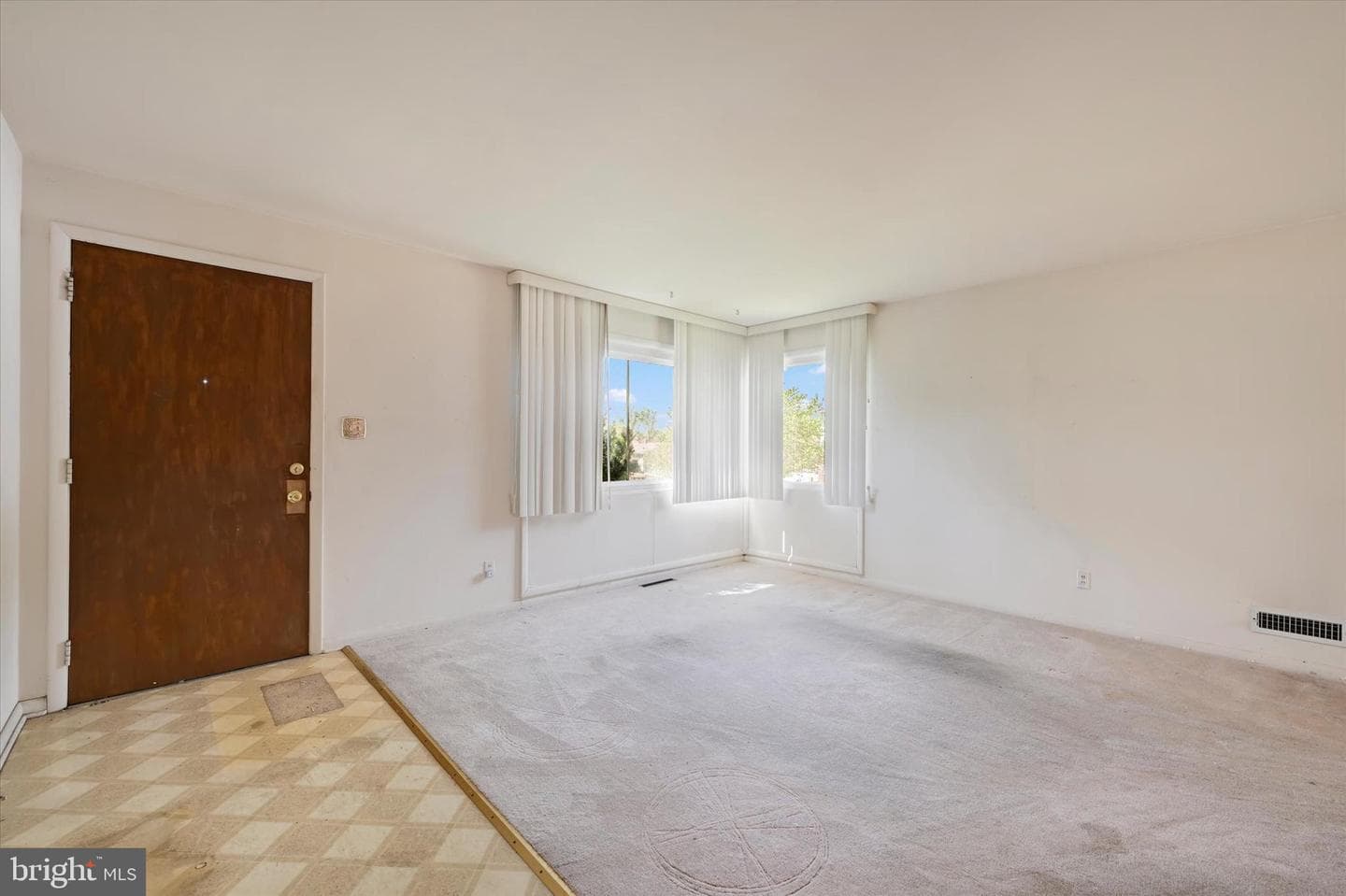 3724 Parkfield Road photo 5