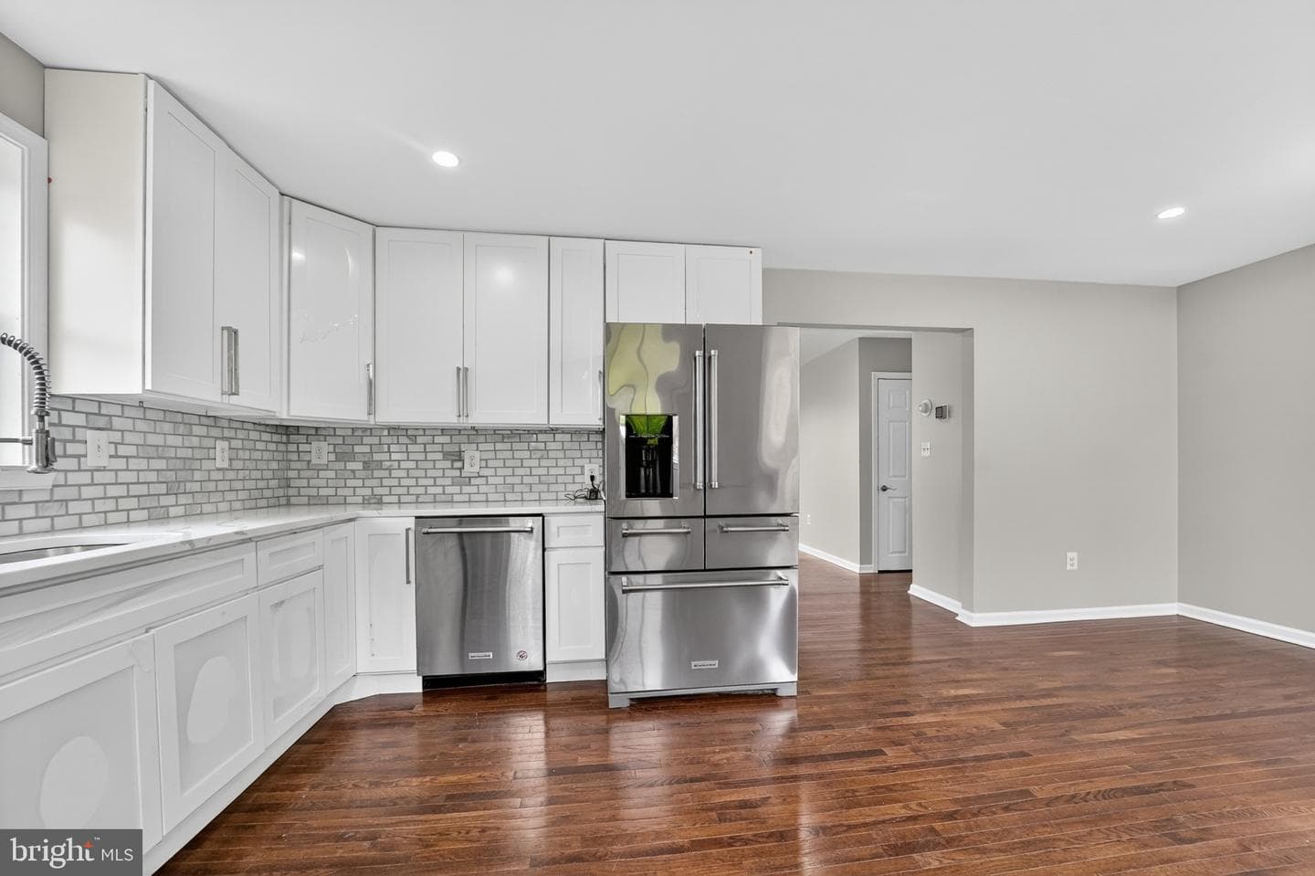 2608 Jerald photo 16