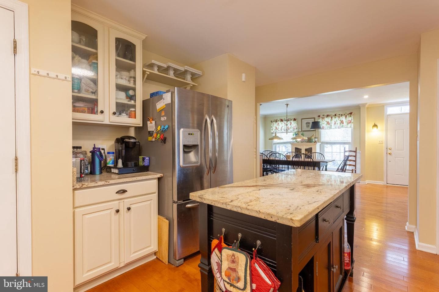 2203 Rockwell Avenue photo 12