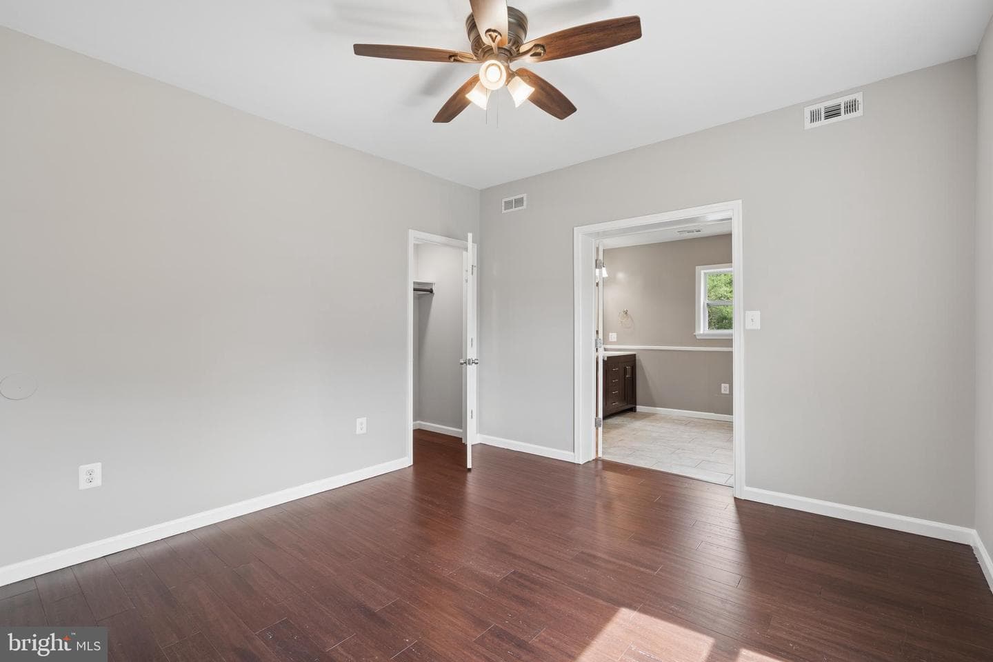 12437 Eastern Avenue photo 12