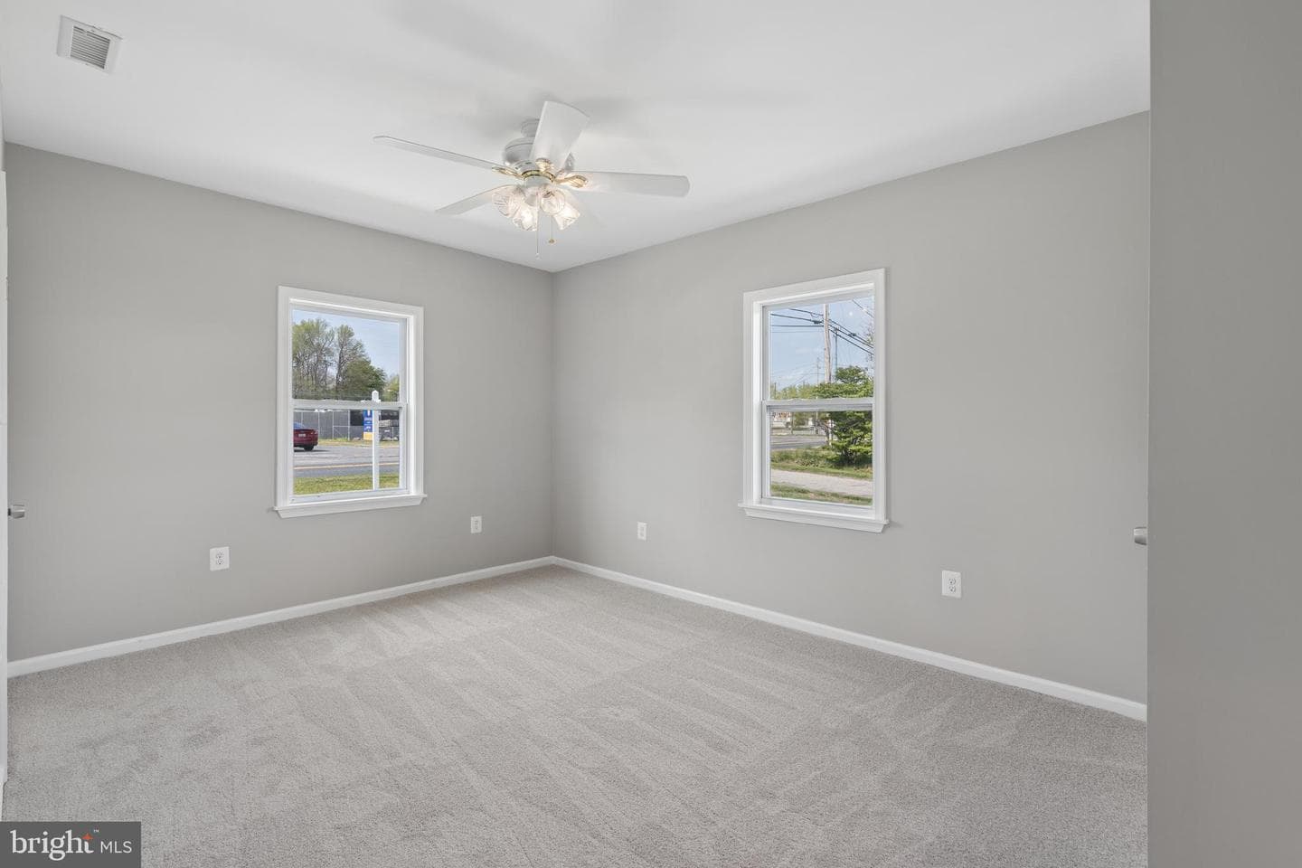 12437 Eastern Avenue photo 16