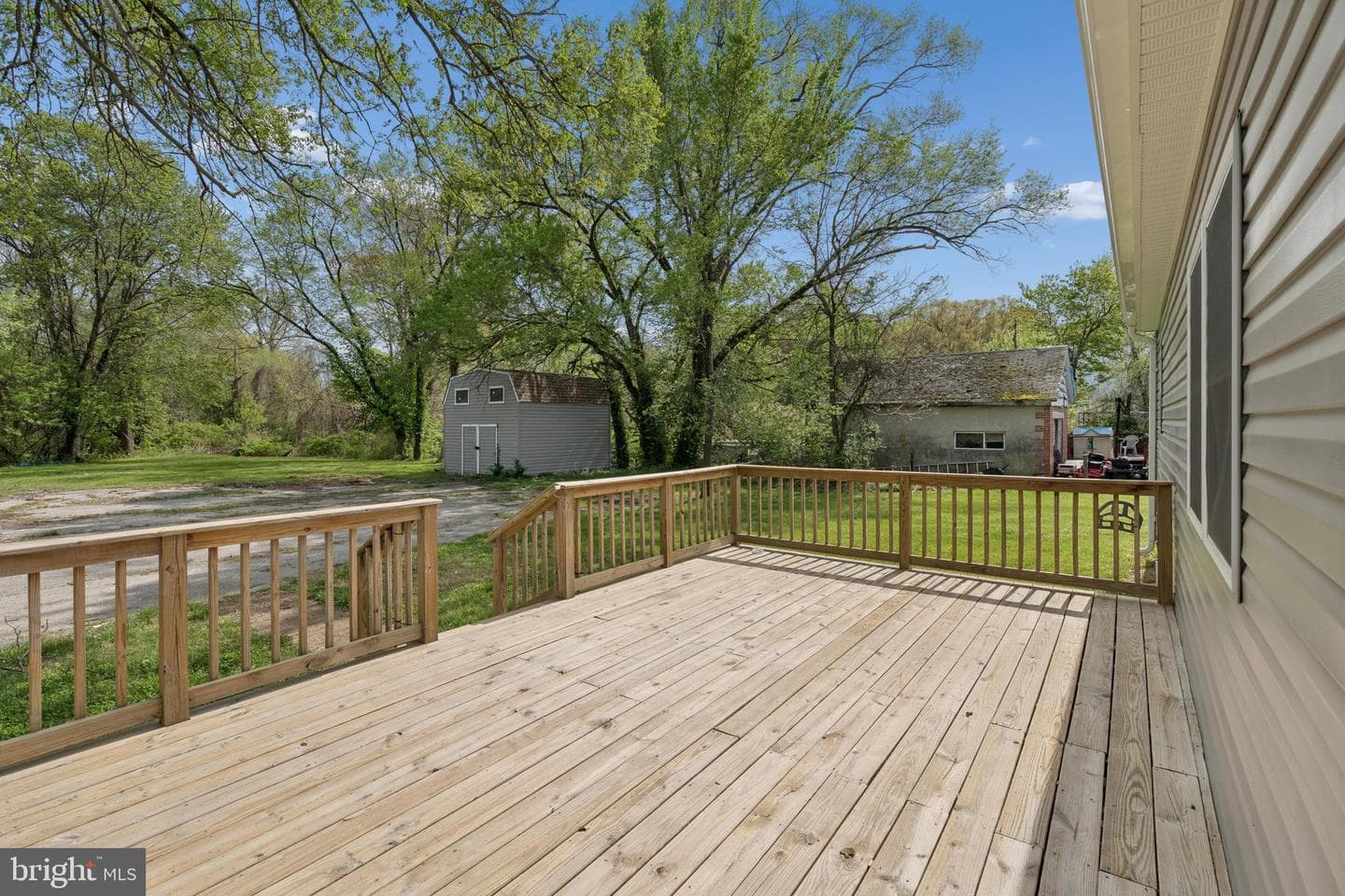 12437 Eastern Avenue photo 25