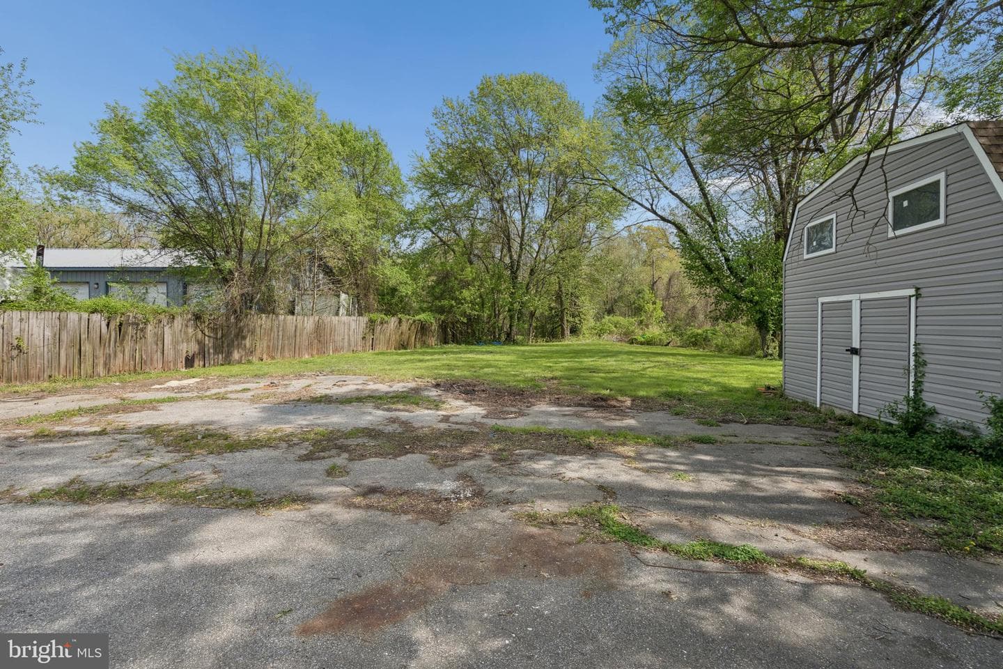 12437 Eastern Avenue photo 26