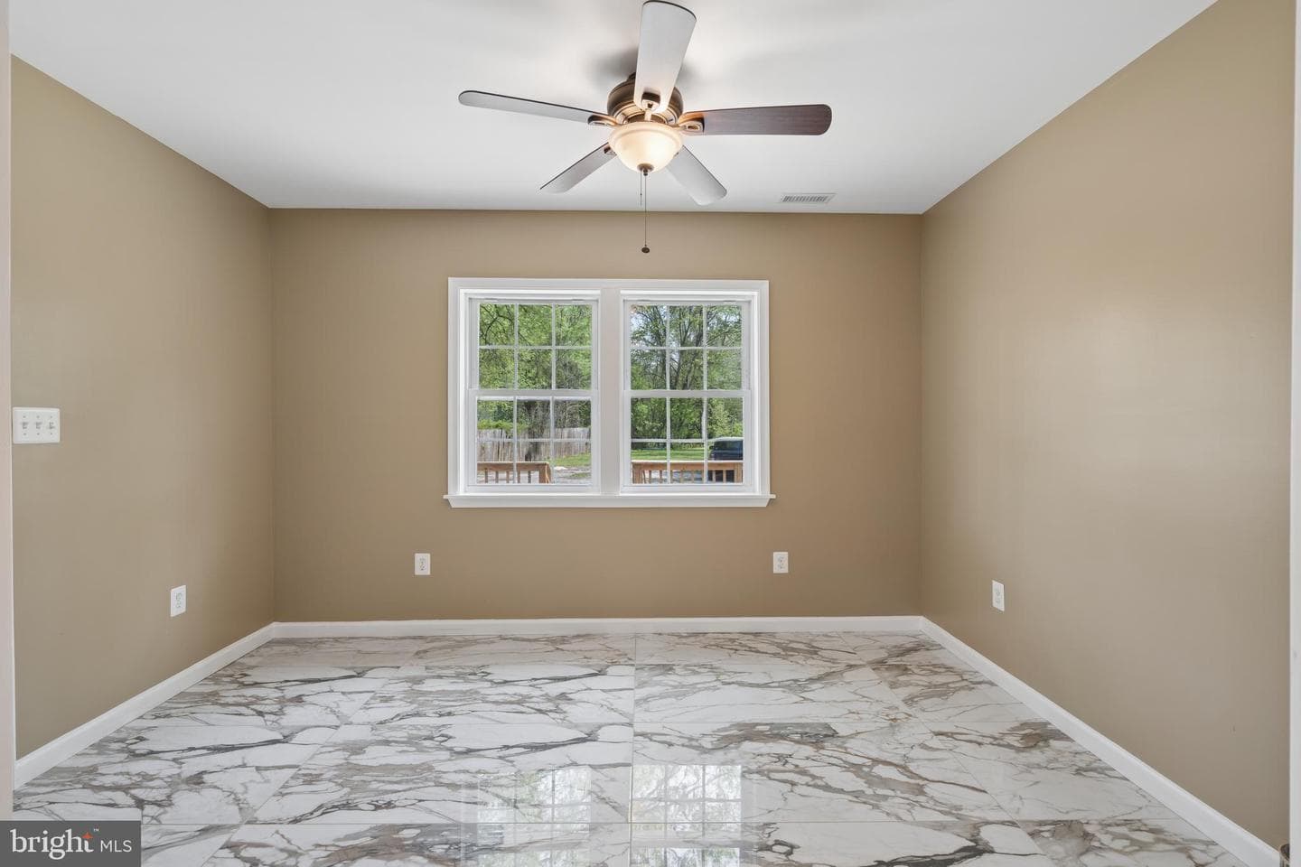 12437 Eastern Avenue photo 5