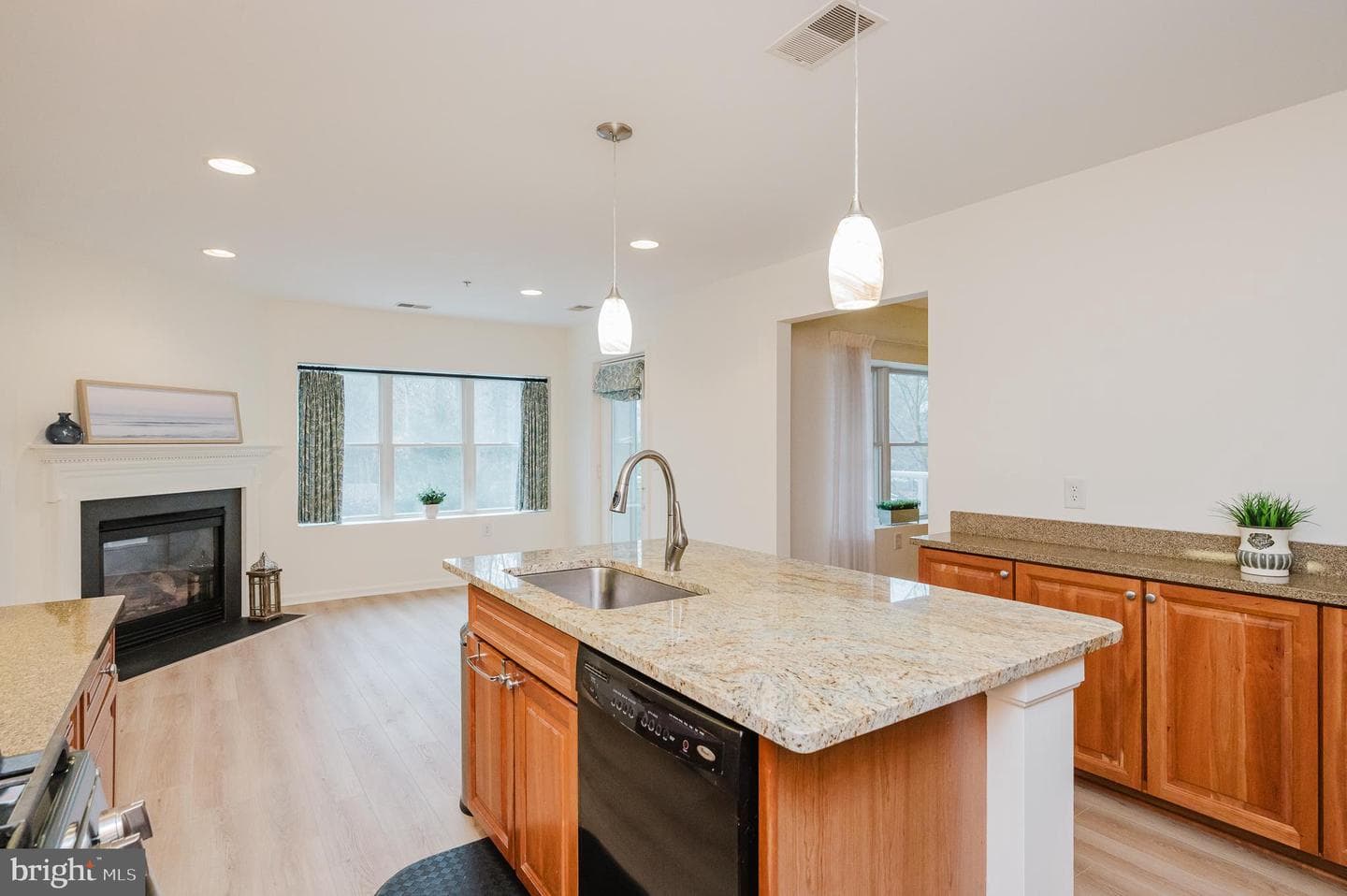 12240 Roundwood #105 photo 15
