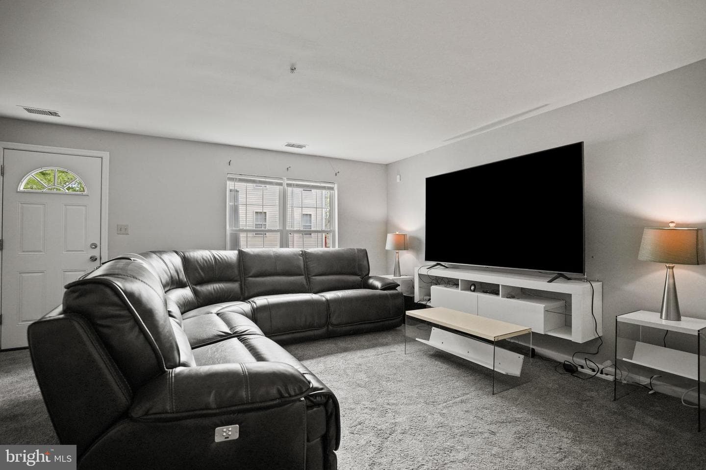 3915 Red Deer Circle photo 19