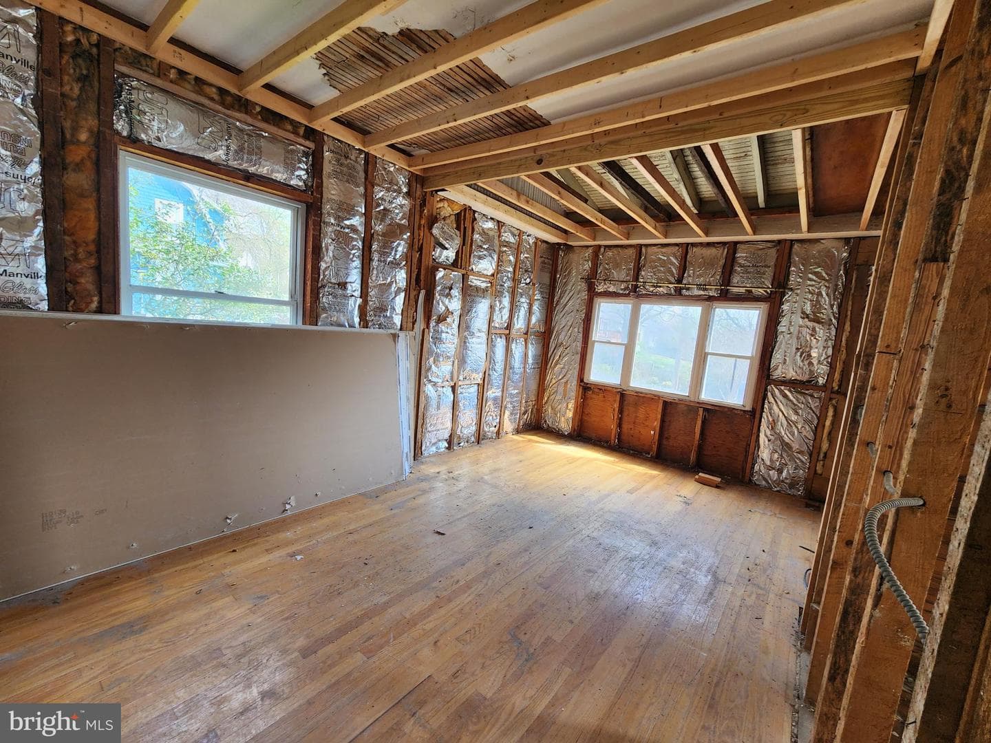6308 Beechwood Road photo 4