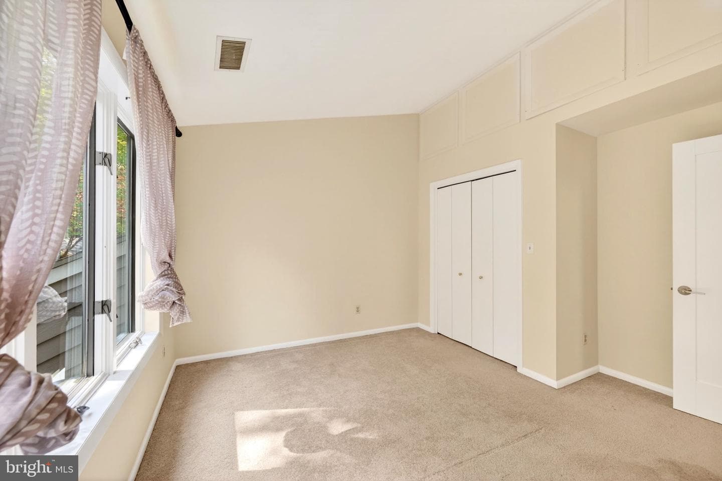 16 Seven Springs Court photo 32