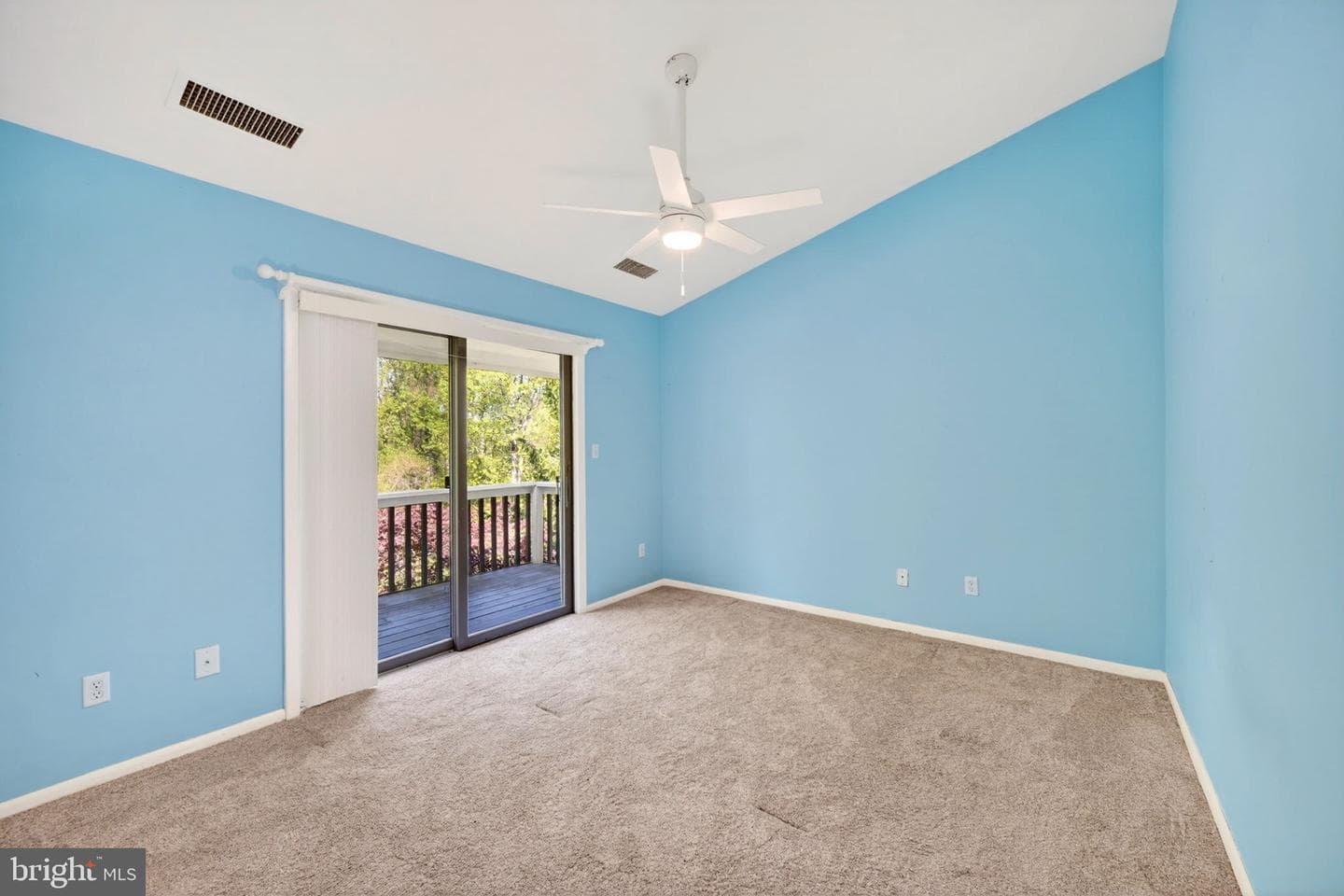 16 Seven Springs Court photo 33