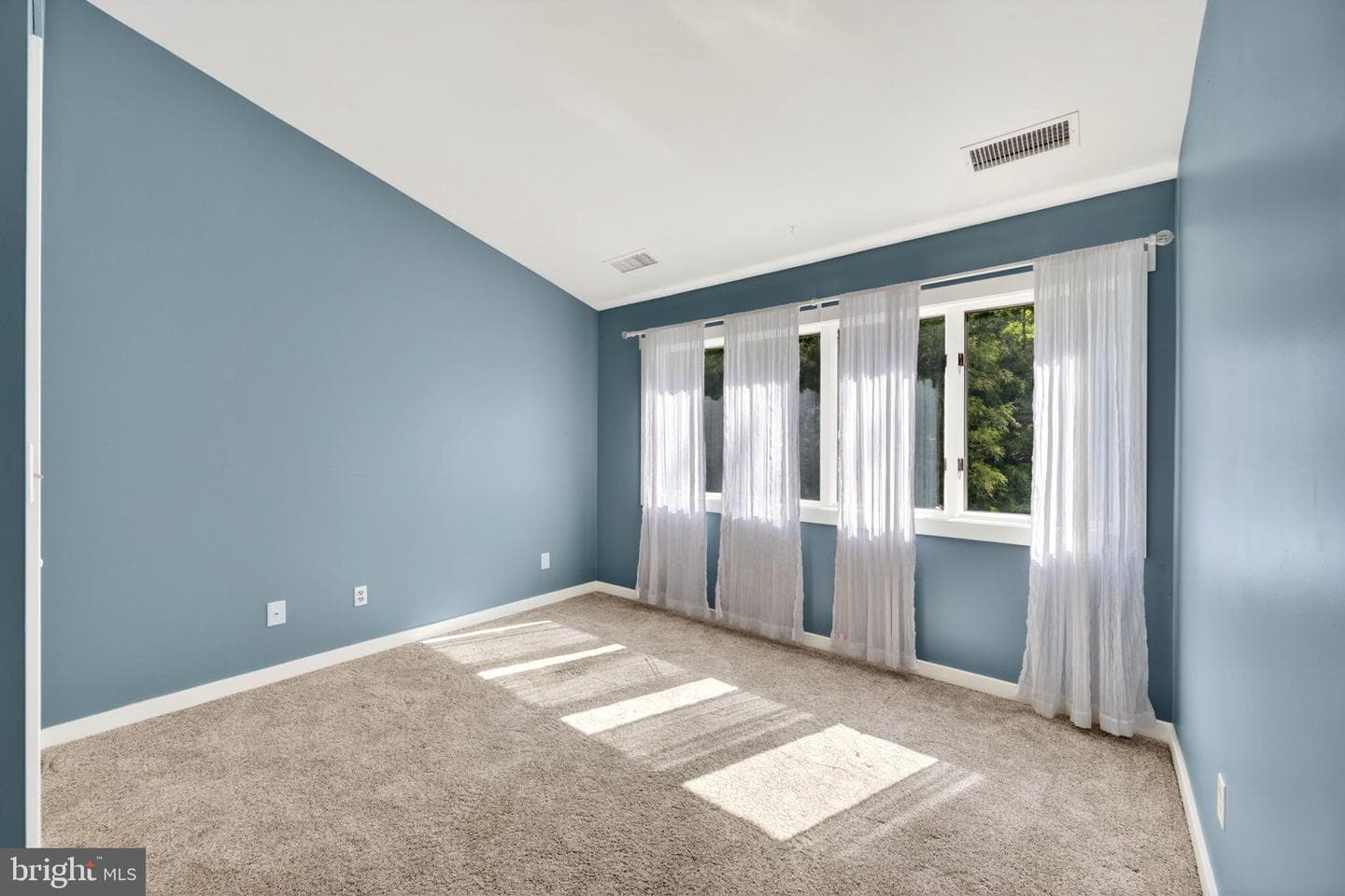 16 Seven Springs Court photo 35