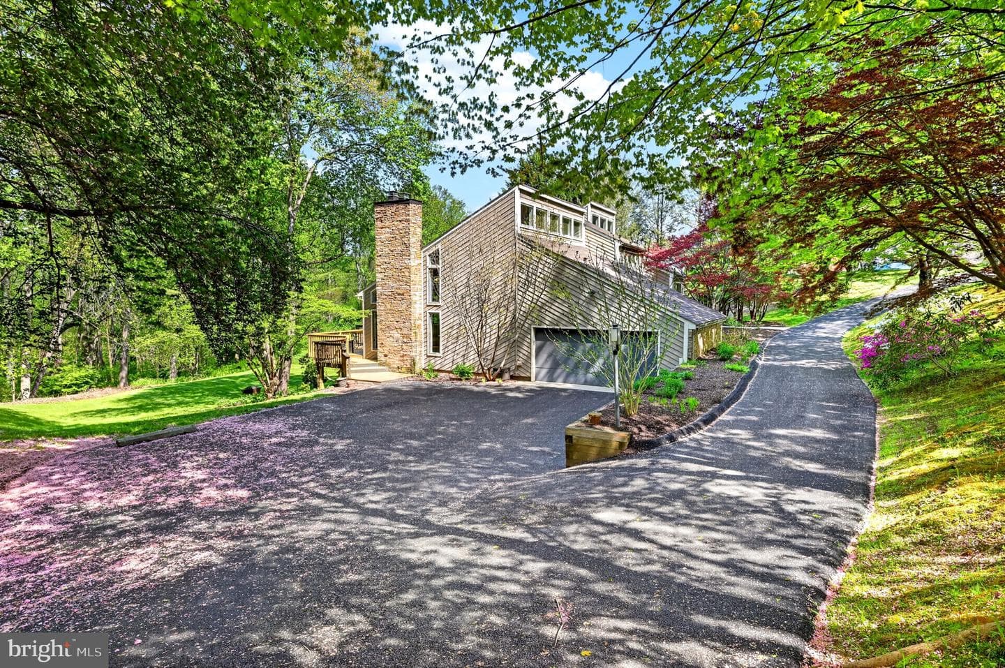 16 Seven Springs Court photo 6