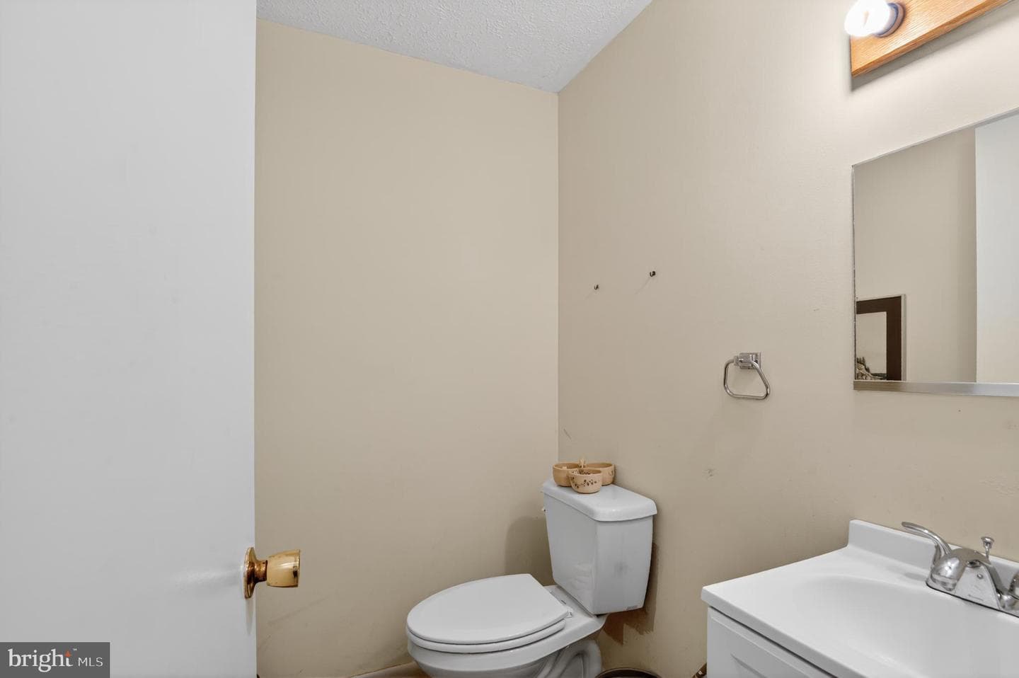 12344 Greenspring Avenue photo 9