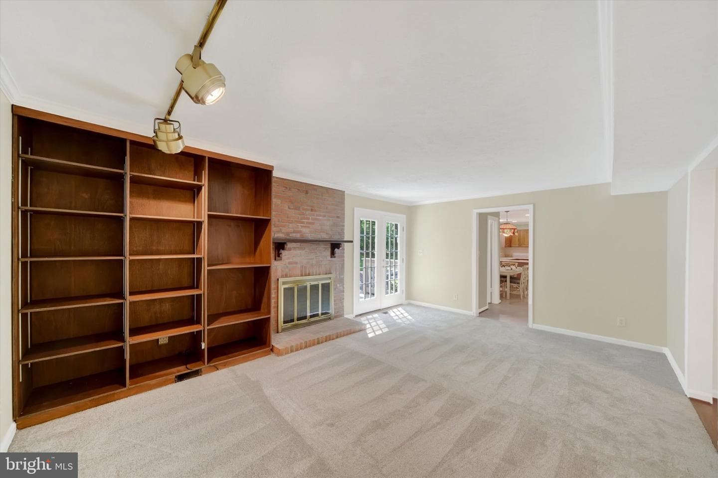 13 Constantine Drive photo 32