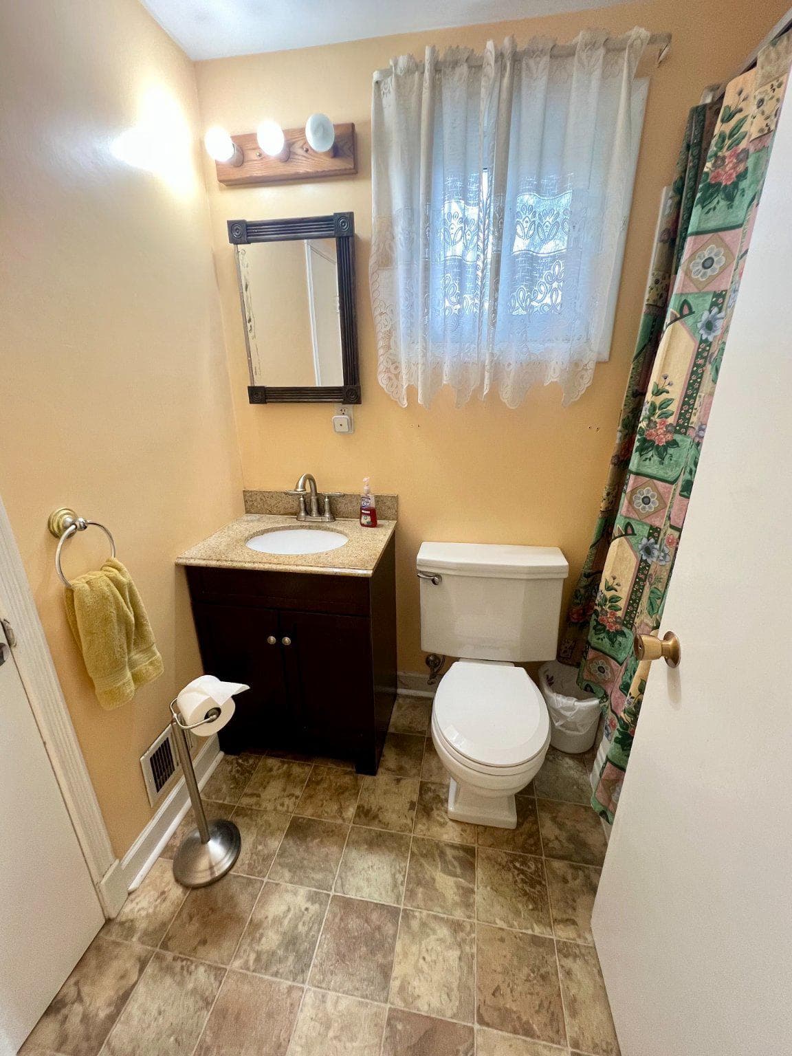 8203 Boman Court photo 37