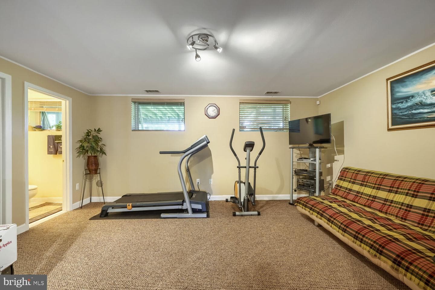 17 Stablemere Court photo 16
