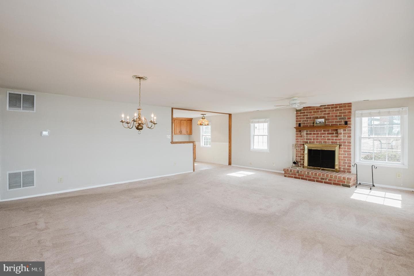 405 Walnut Grove Road photo 20