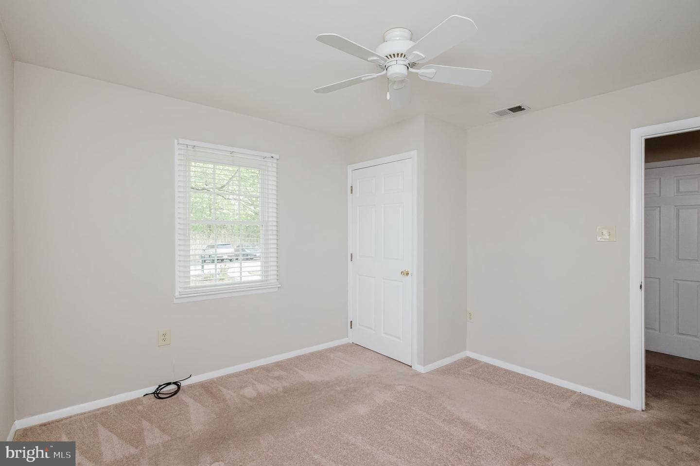 405 Walnut Grove Road photo 24