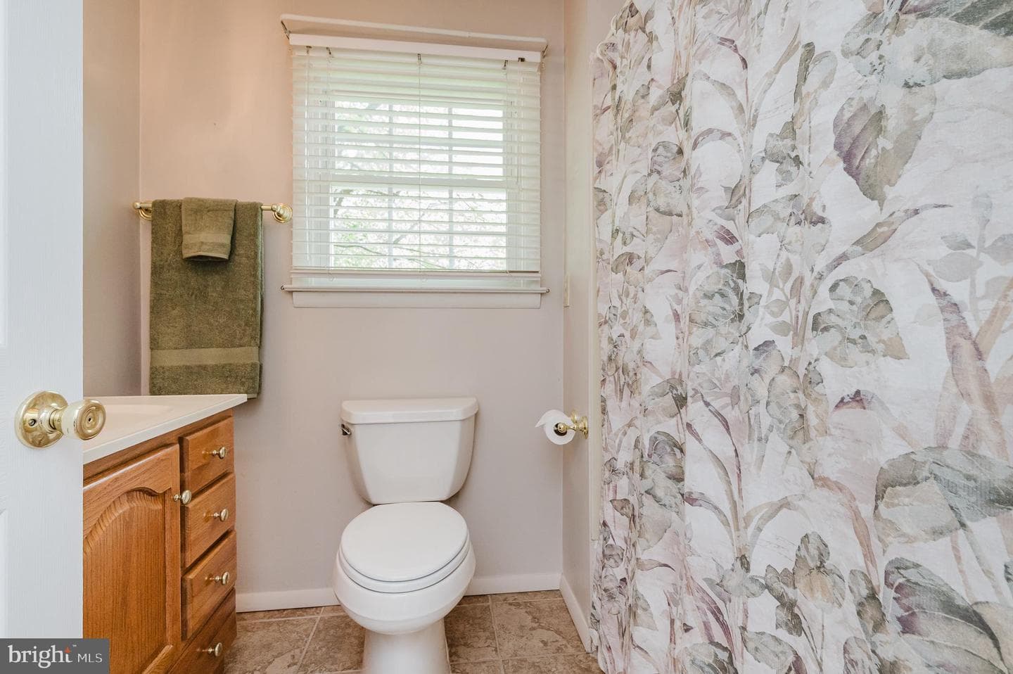 405 Walnut Grove Road photo 28