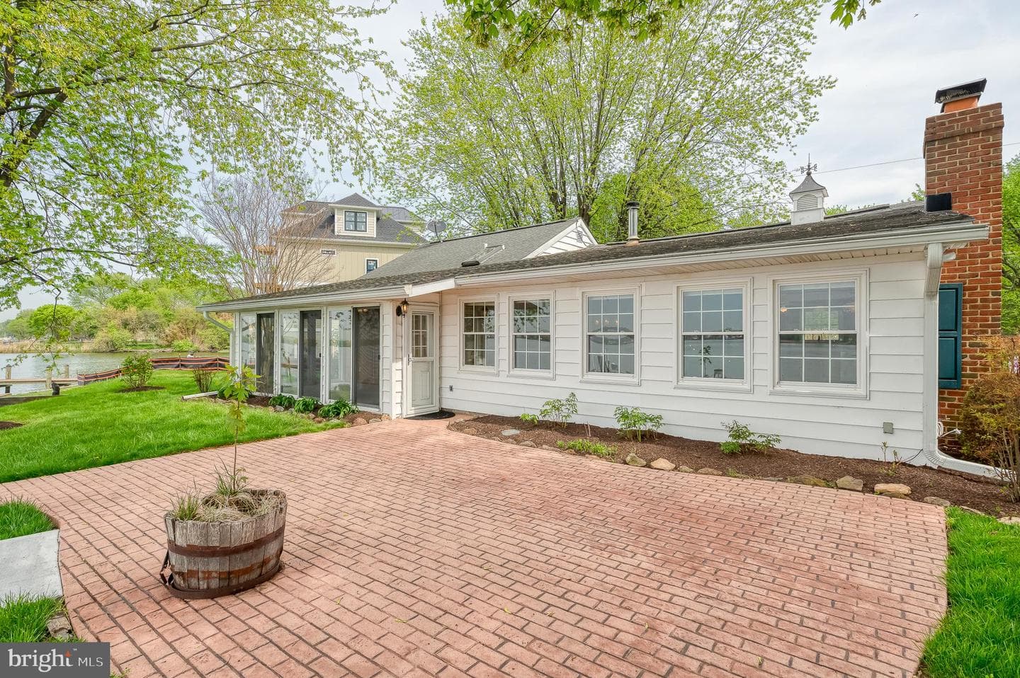 405 Walnut Grove Road photo 31