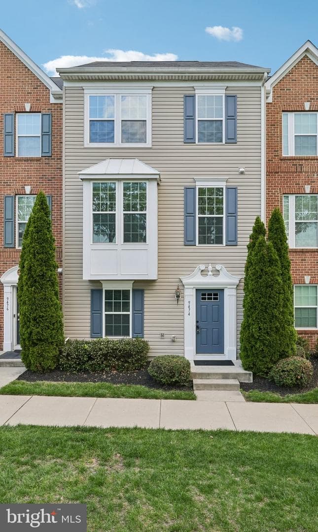 9474 Paragon Court
