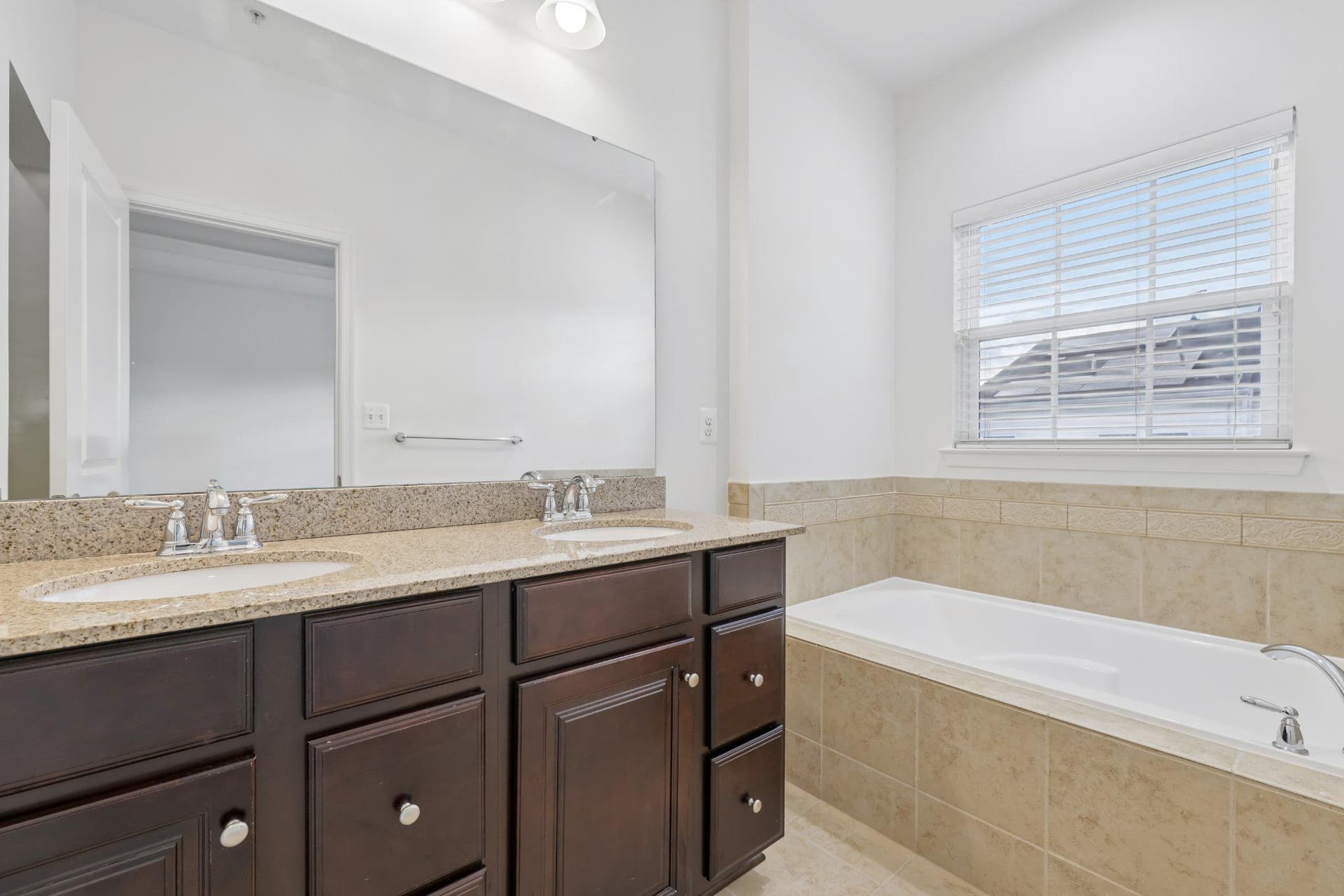 9474 Paragon Court photo 33