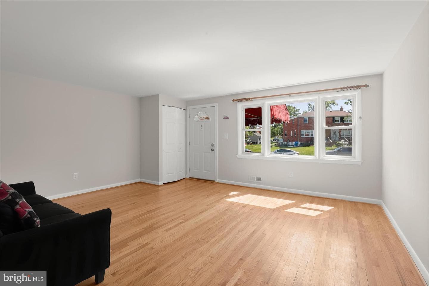 1111 Linden Avenue photo 9