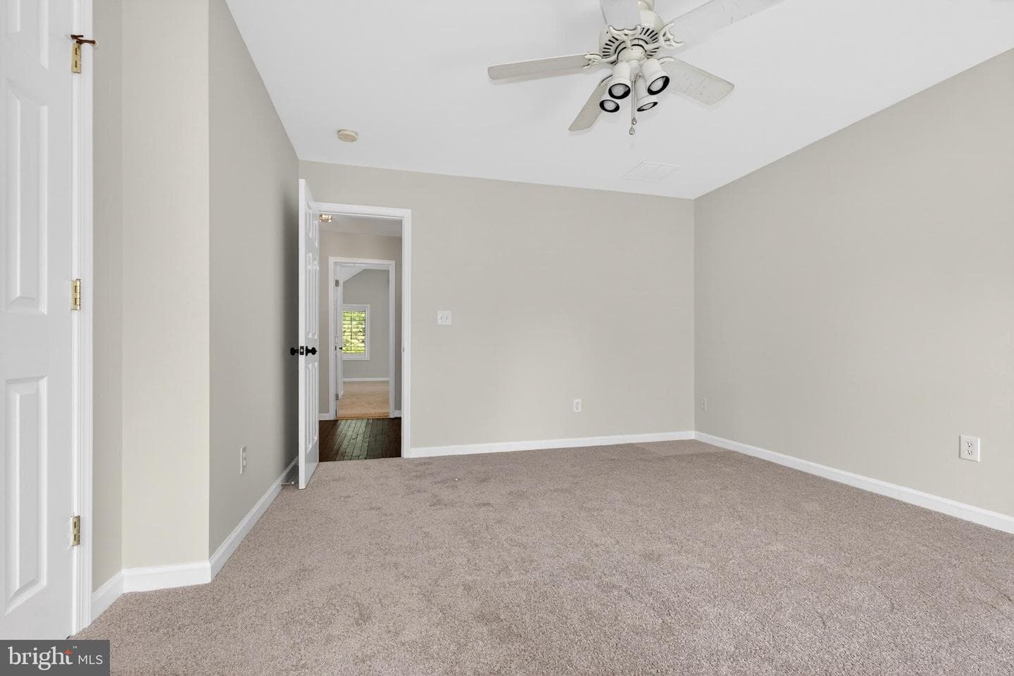 1406 Walnut Avenue photo 19