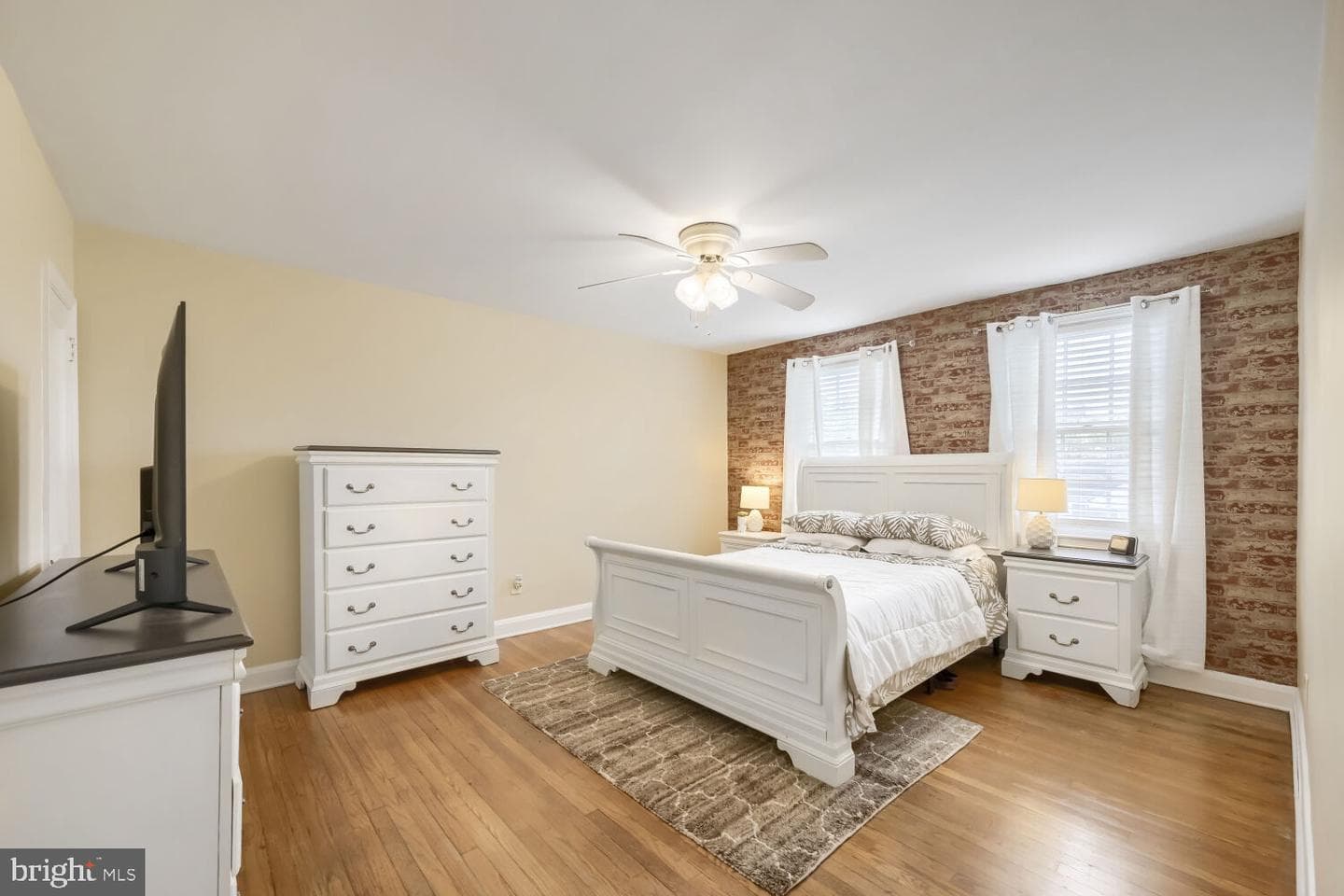 8152 Glen Gary Road photo 13