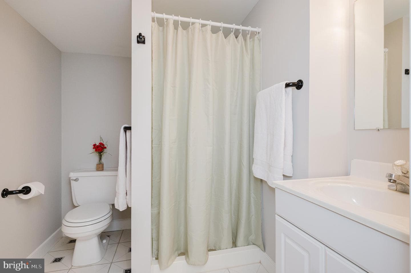 9003 Gardenia Road photo 44