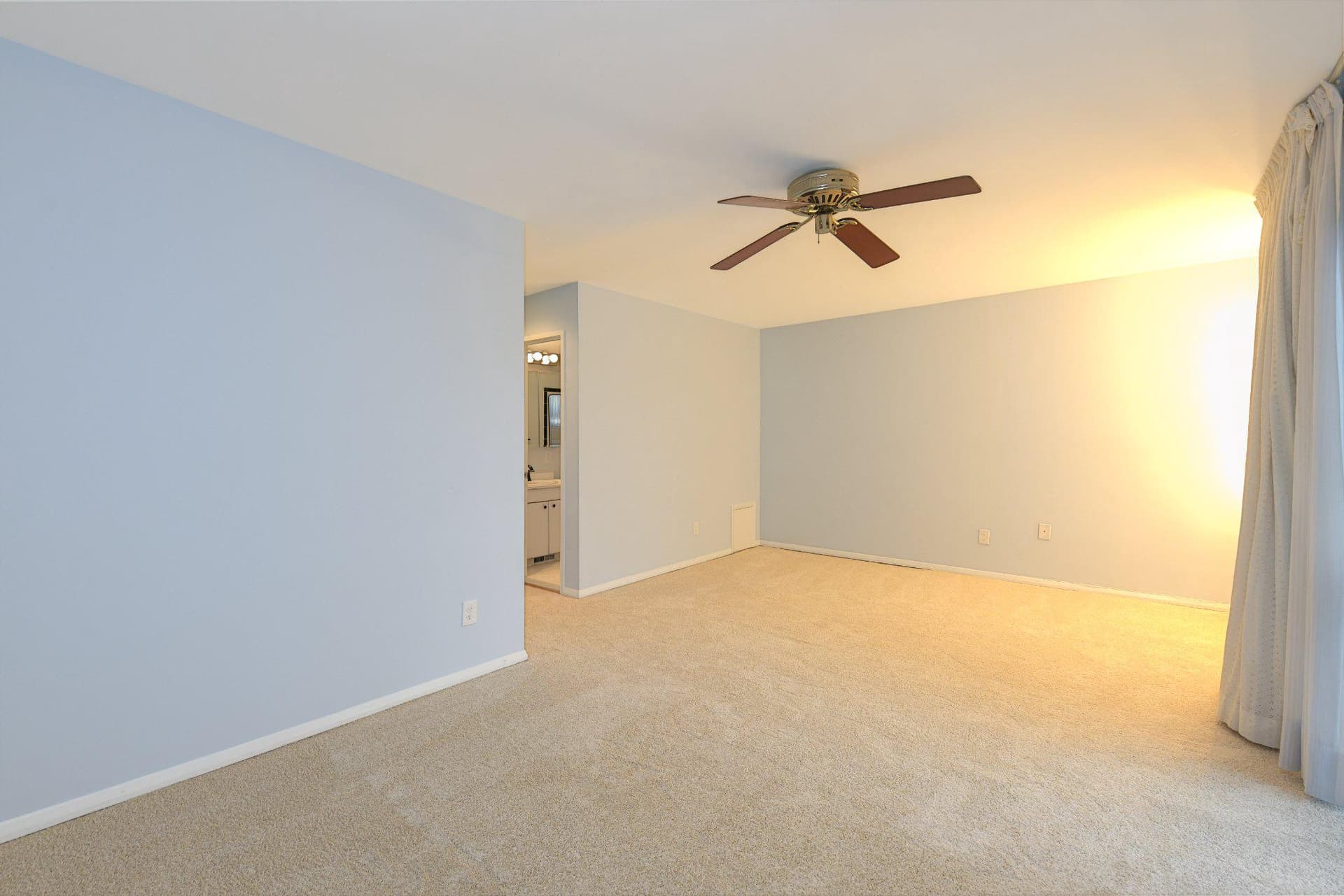 45 Penny Lane #45 photo 15