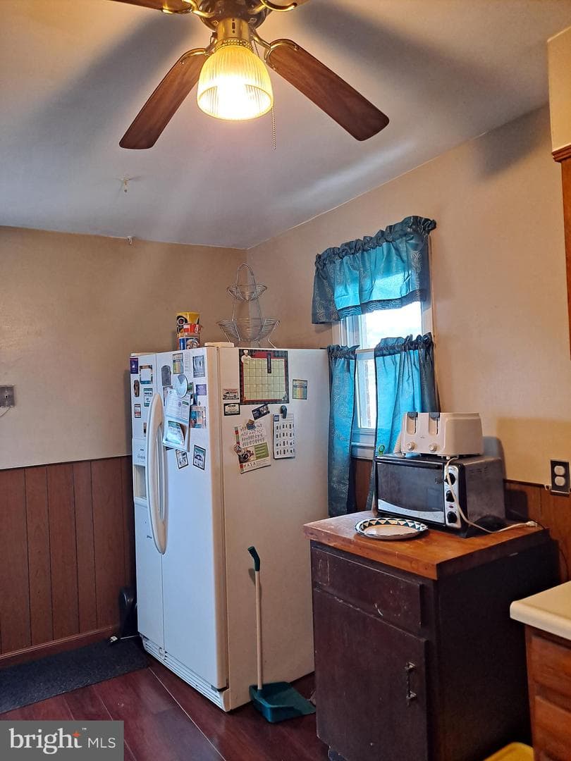 5663 Whitby Road photo 39