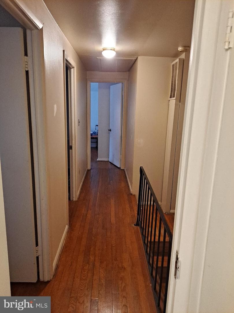 5663 Whitby Road photo 43