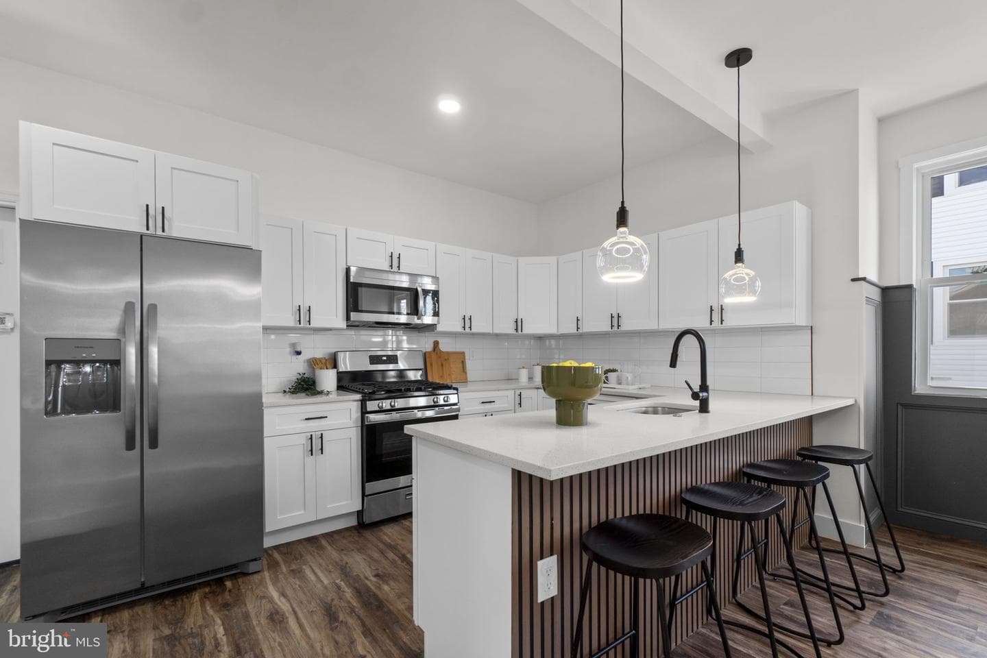 1229 North Avenue photo 12