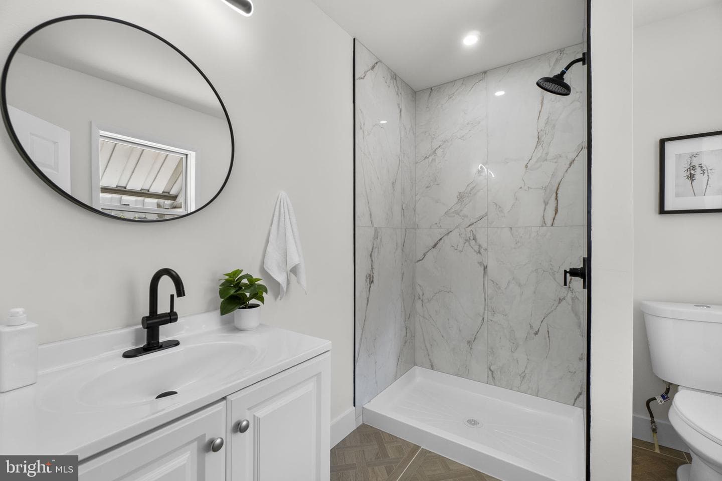 1229 North Avenue photo 17