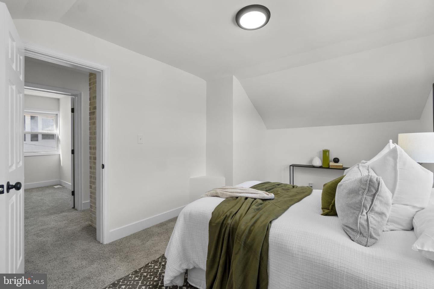 1229 North Avenue photo 19
