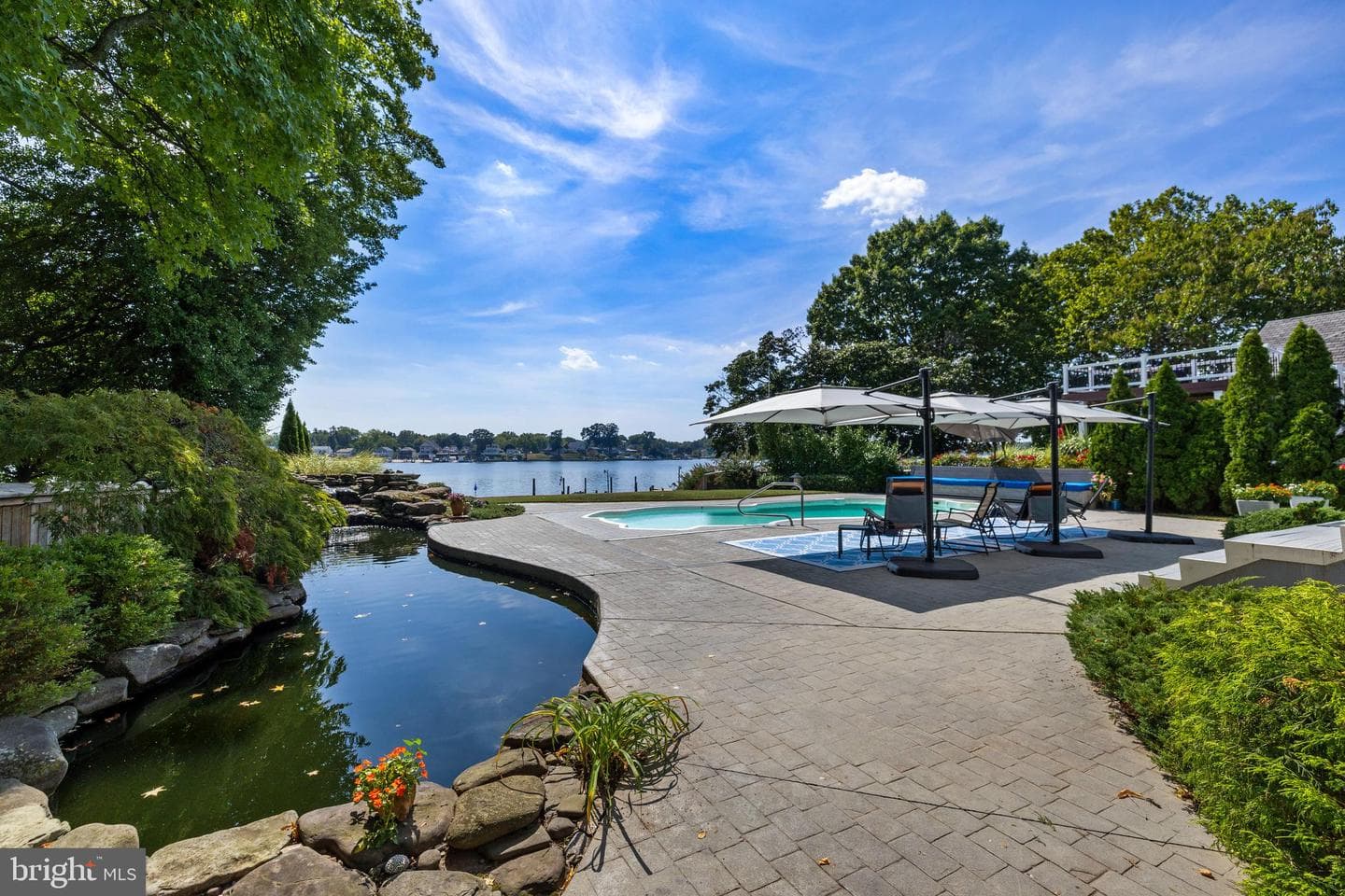 1501 Shore Road photo 3