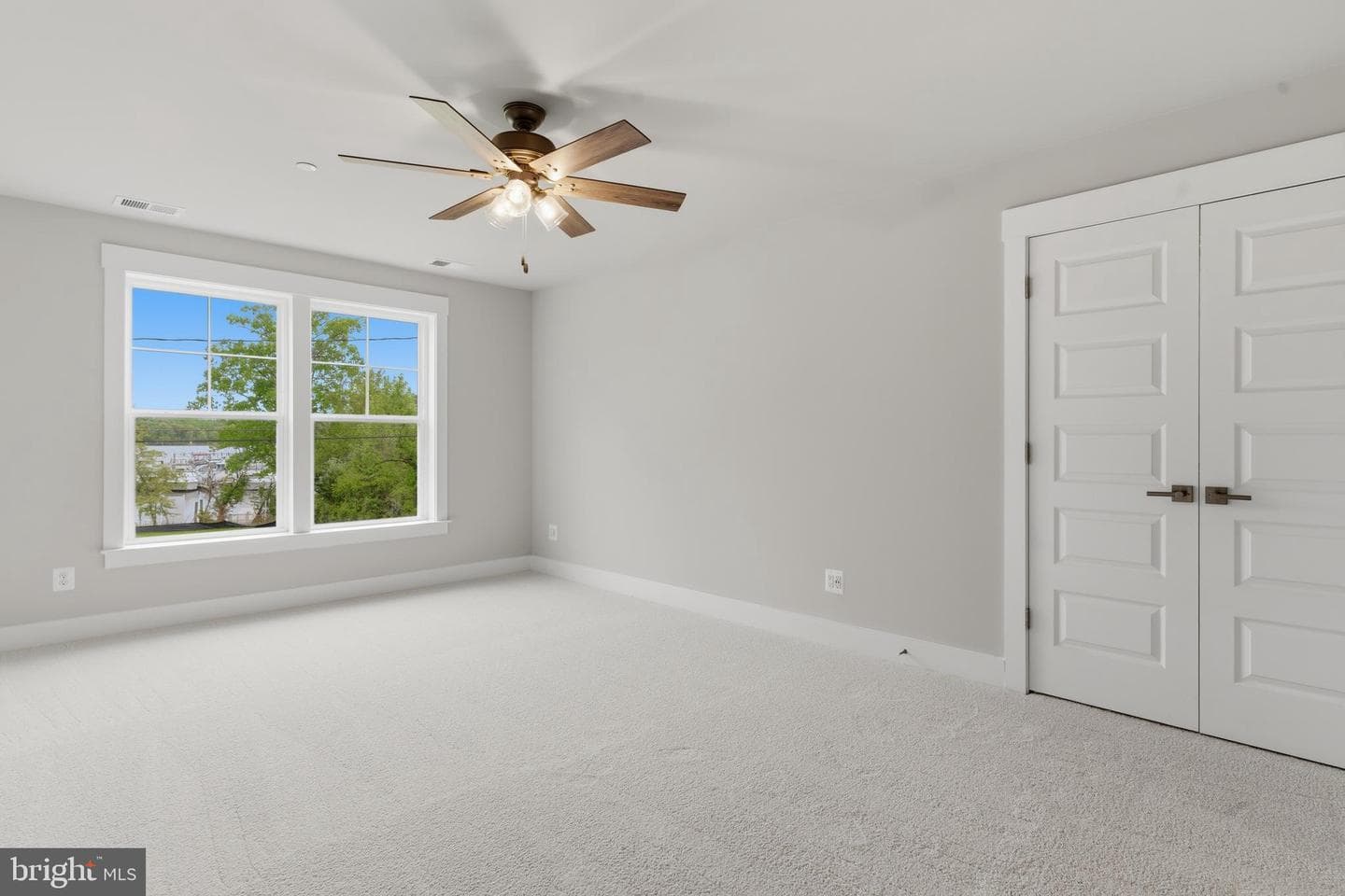 2028 William Avenue photo 15