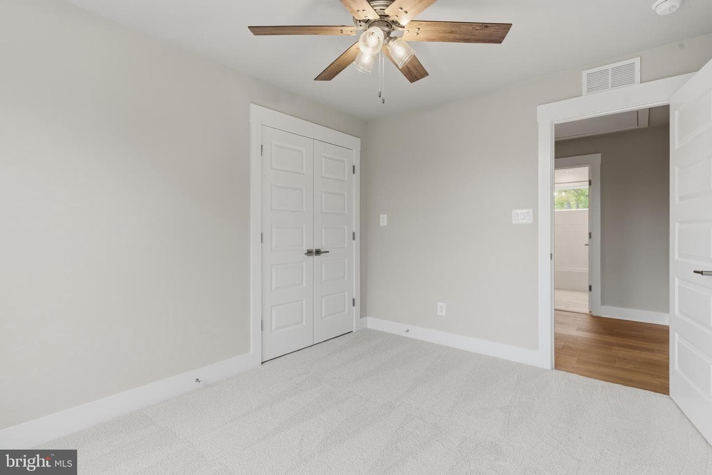 2028 William Avenue photo 41