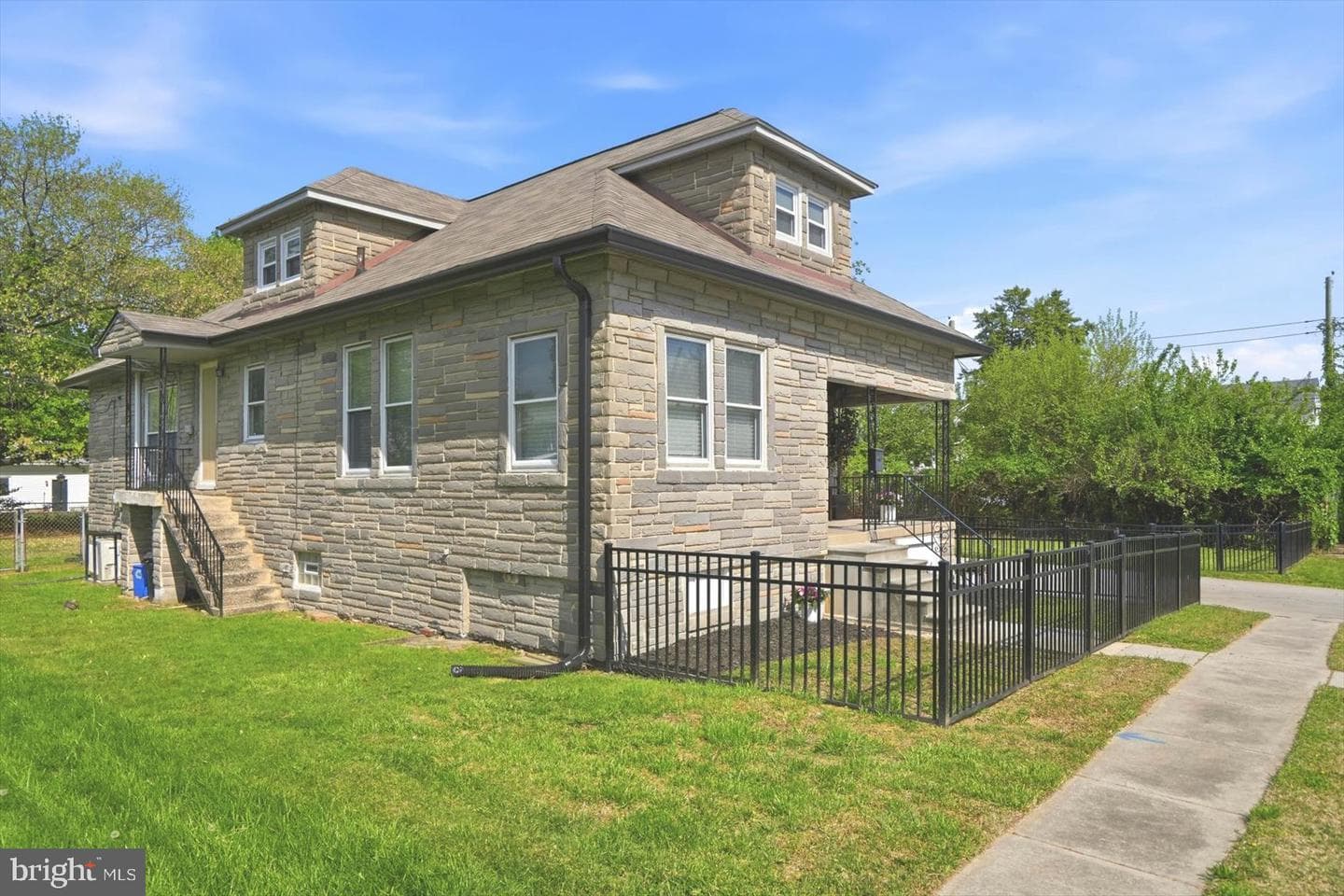 1801 Tolson Avenue photo 3