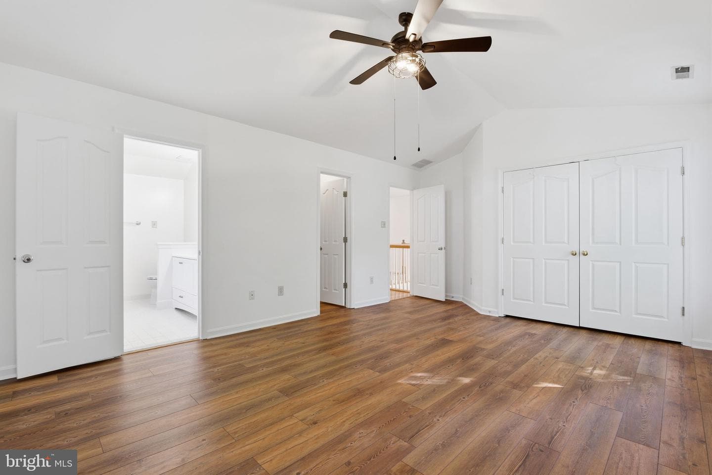 9500 Meadows Farm Drive photo 18